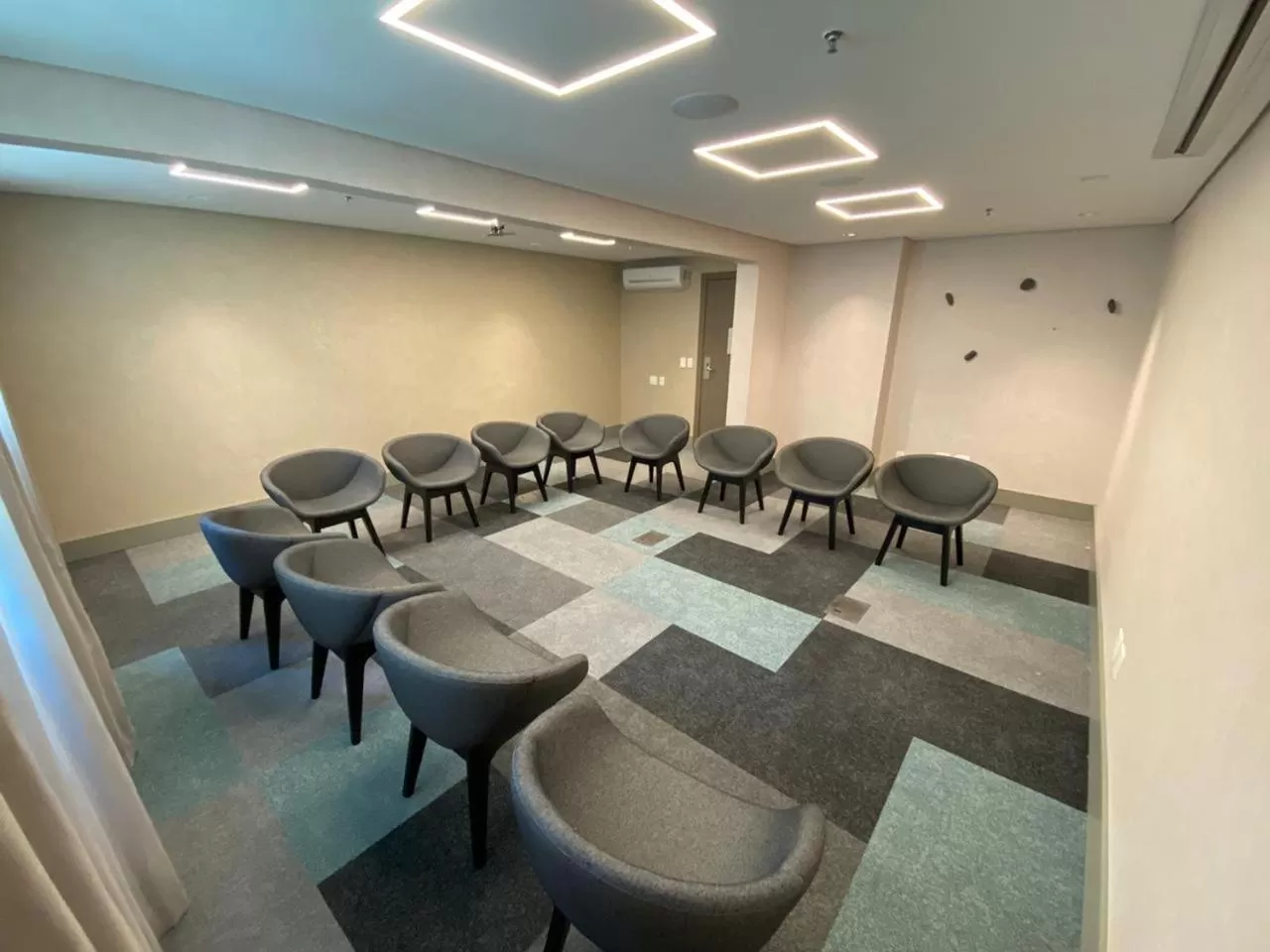 Meeting/conference room in Radisson Oscar Freire