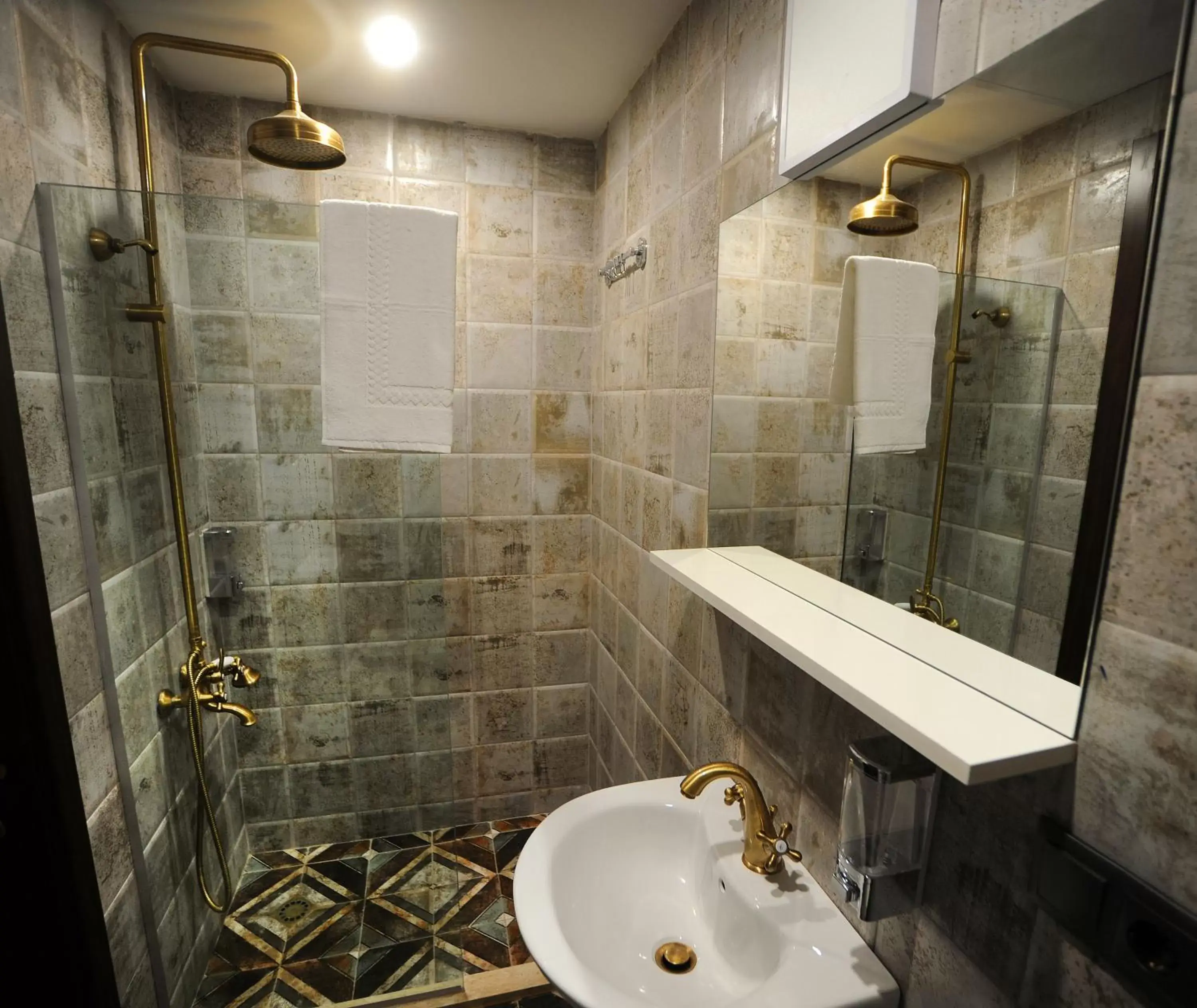 Triple Room in Hotel Verisima Triple Room in Hotel Verisima