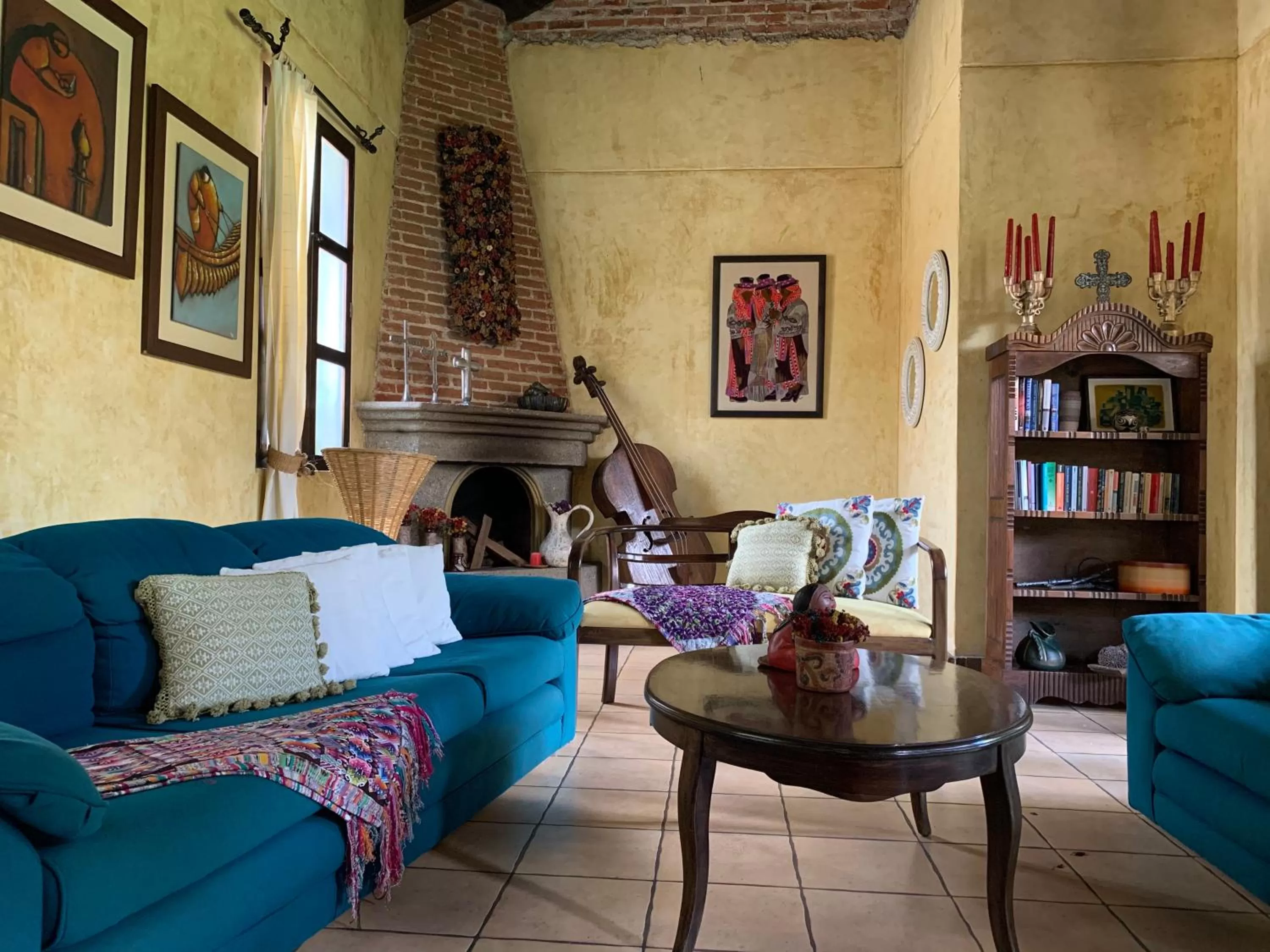 Seating area in Hotel Las Marias