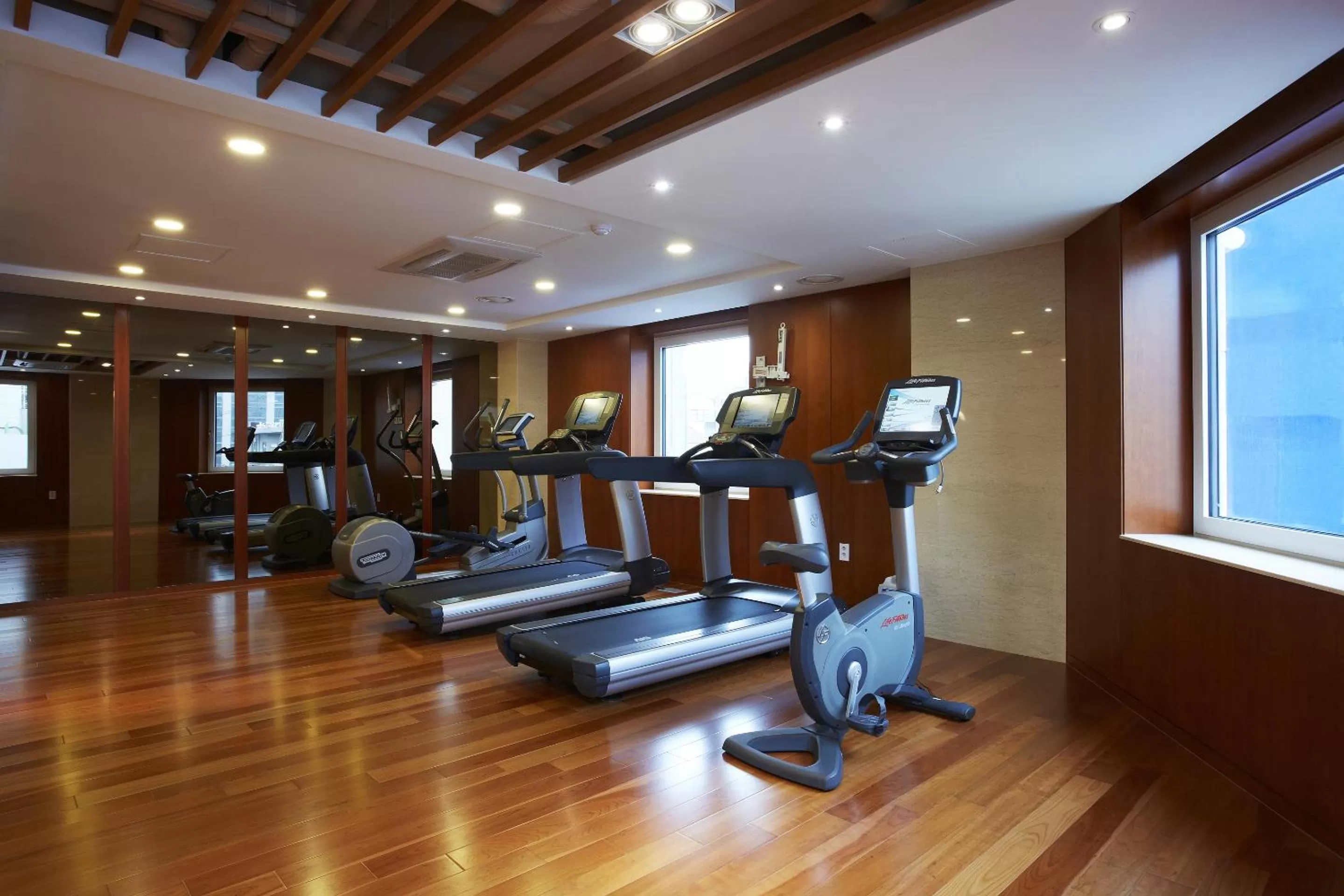 Fitness centre/facilities in Sejong Hotel Seoul Myeongdong