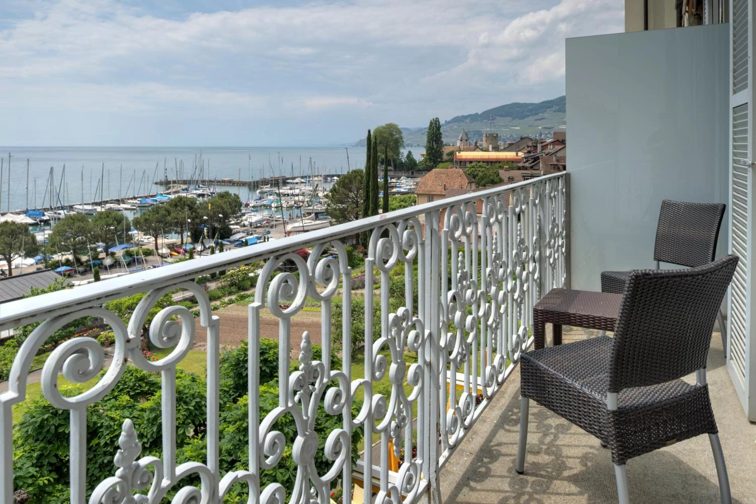 Balcony/Terrace in Hôtel Bon Rivage
