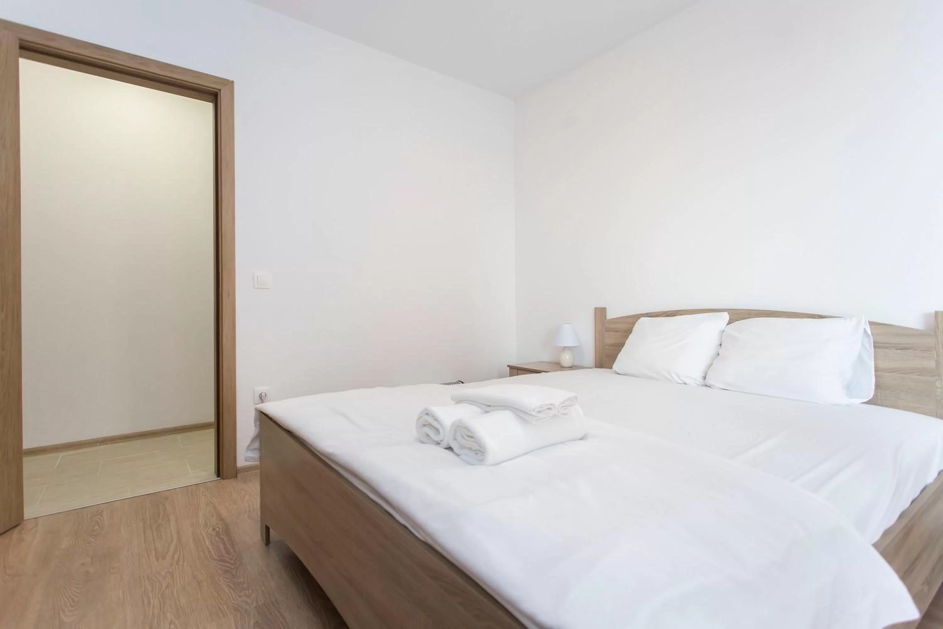 Bedroom, Bed in Modern and Bright Apartments near Center - FREE PARKING