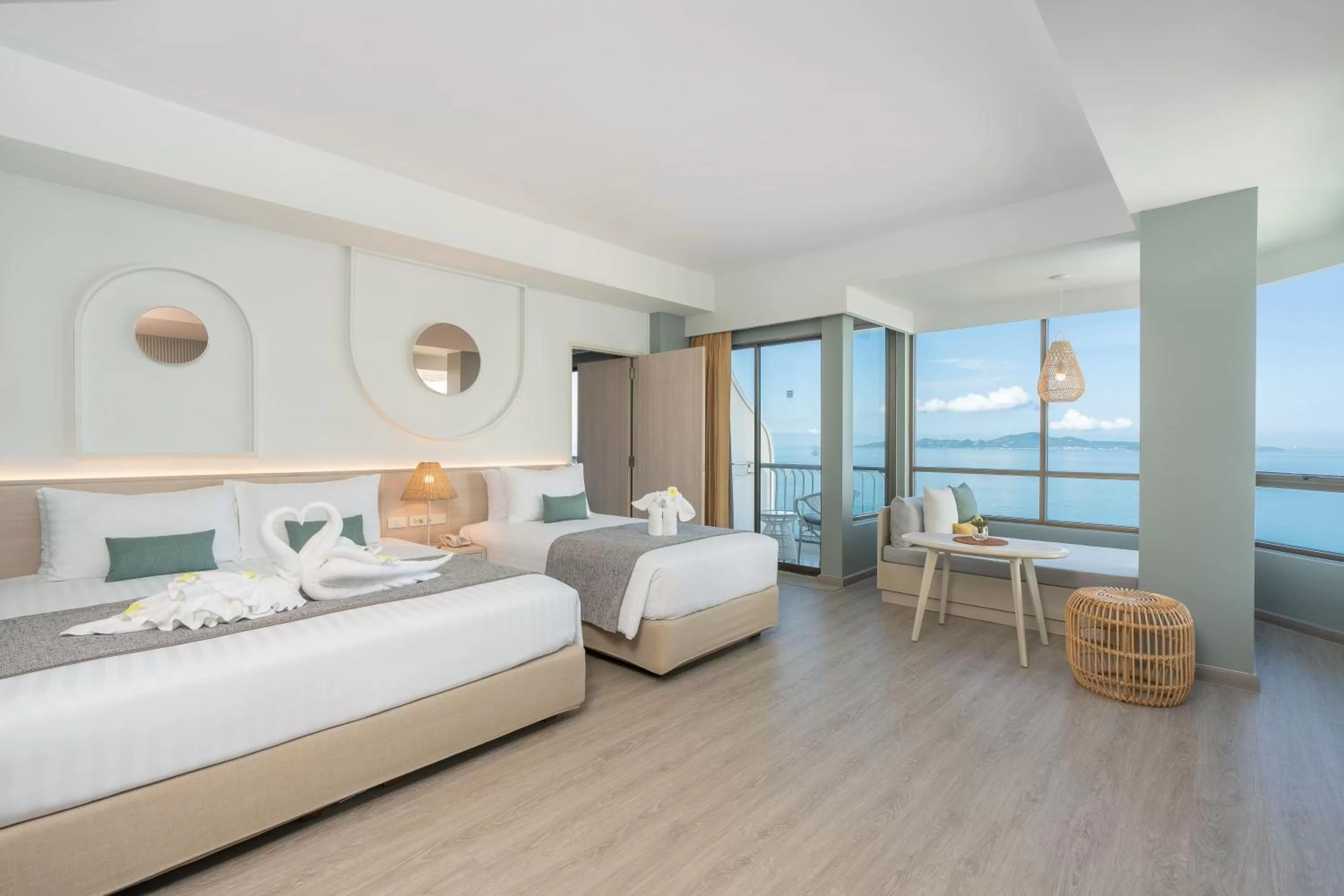 Bed in Cosy Beach Hotel - SHA Extra Plus