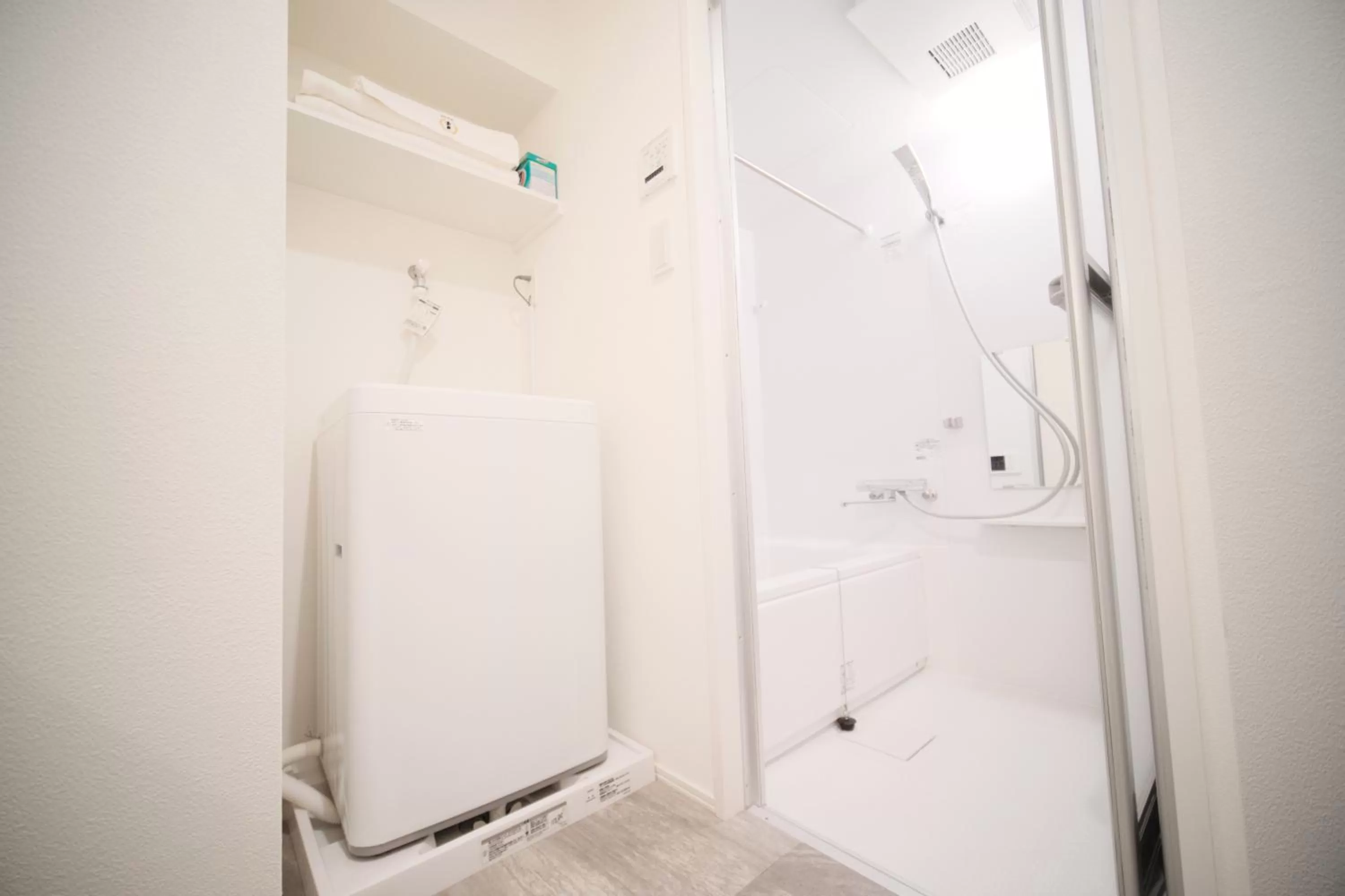 Toilet in Yoshitsuki kaku - Yoshitsuki Apart Hotel