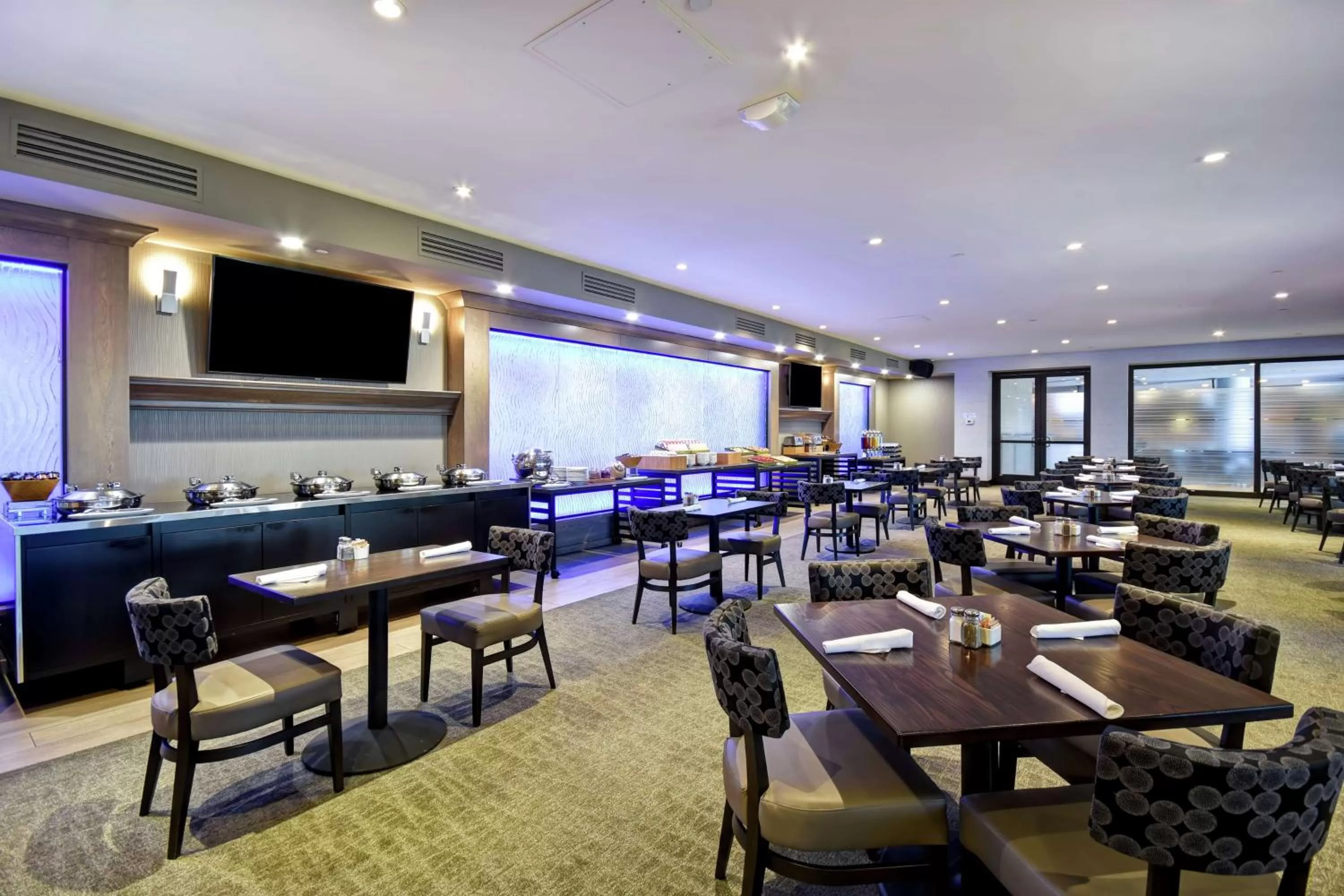 Breakfast in DoubleTree by Hilton Pleasanton at The Club