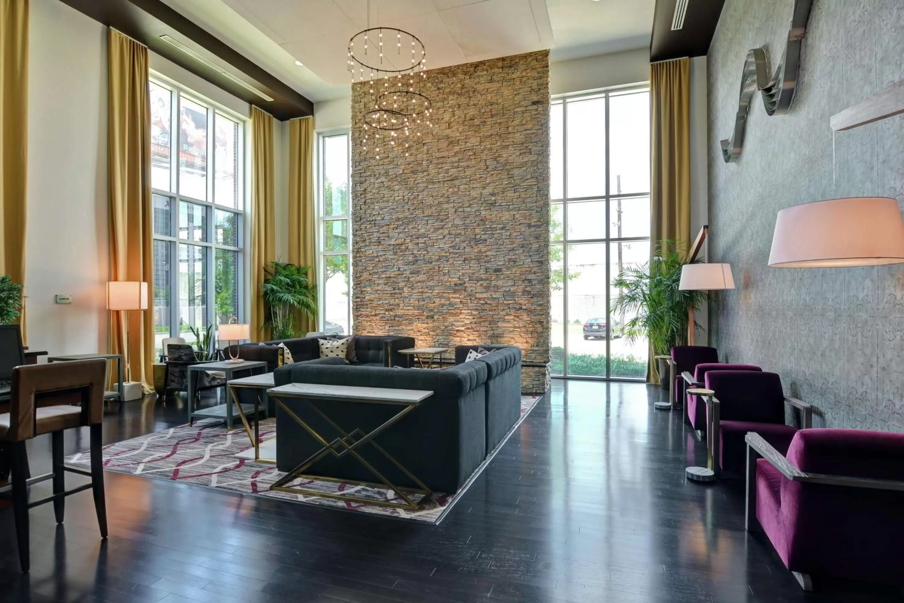 Lobby or reception in DoubleTree by Hilton Hotel Baton Rouge