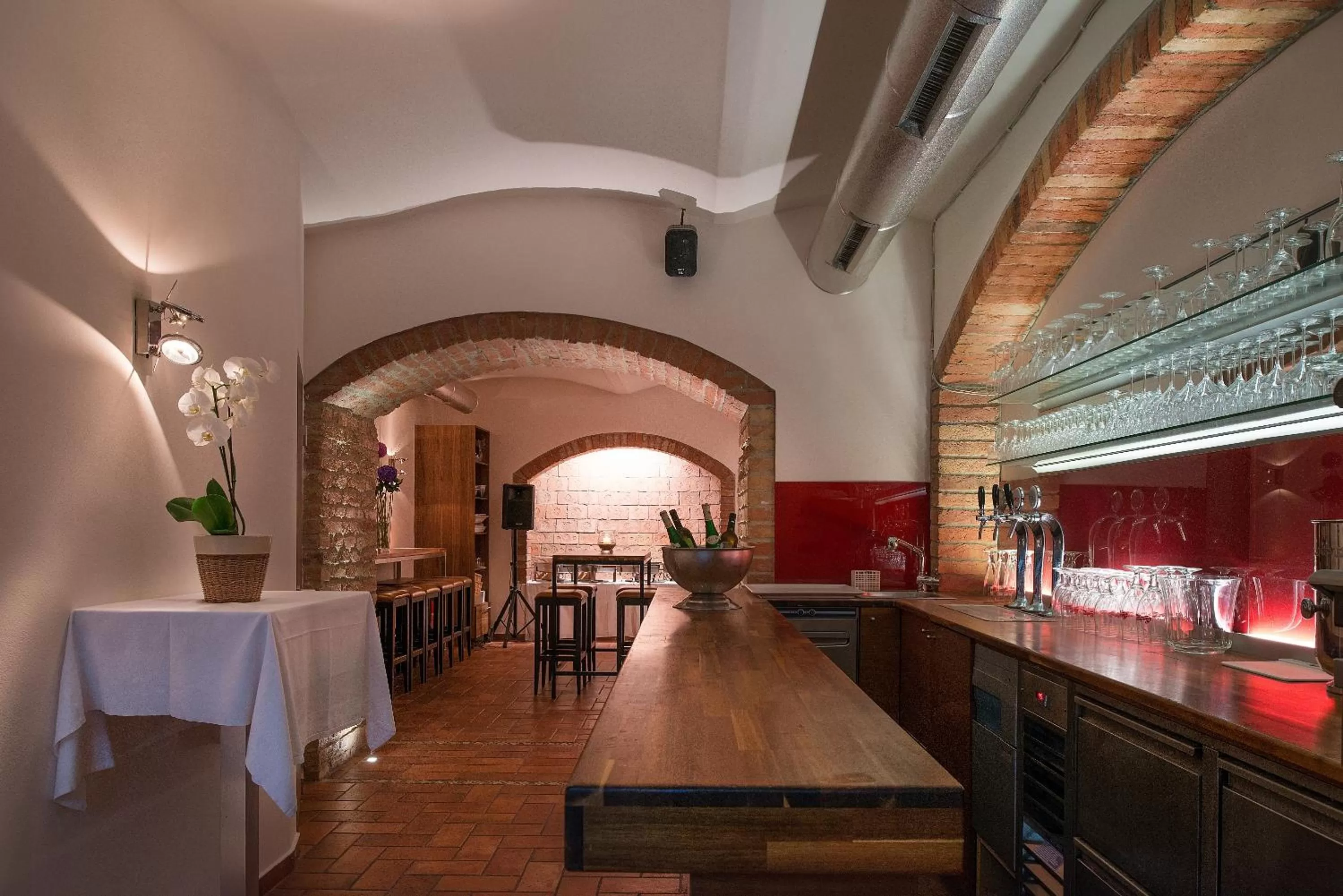 Restaurant/places to eat in Hotel Marc Aurel - Vienna City Center