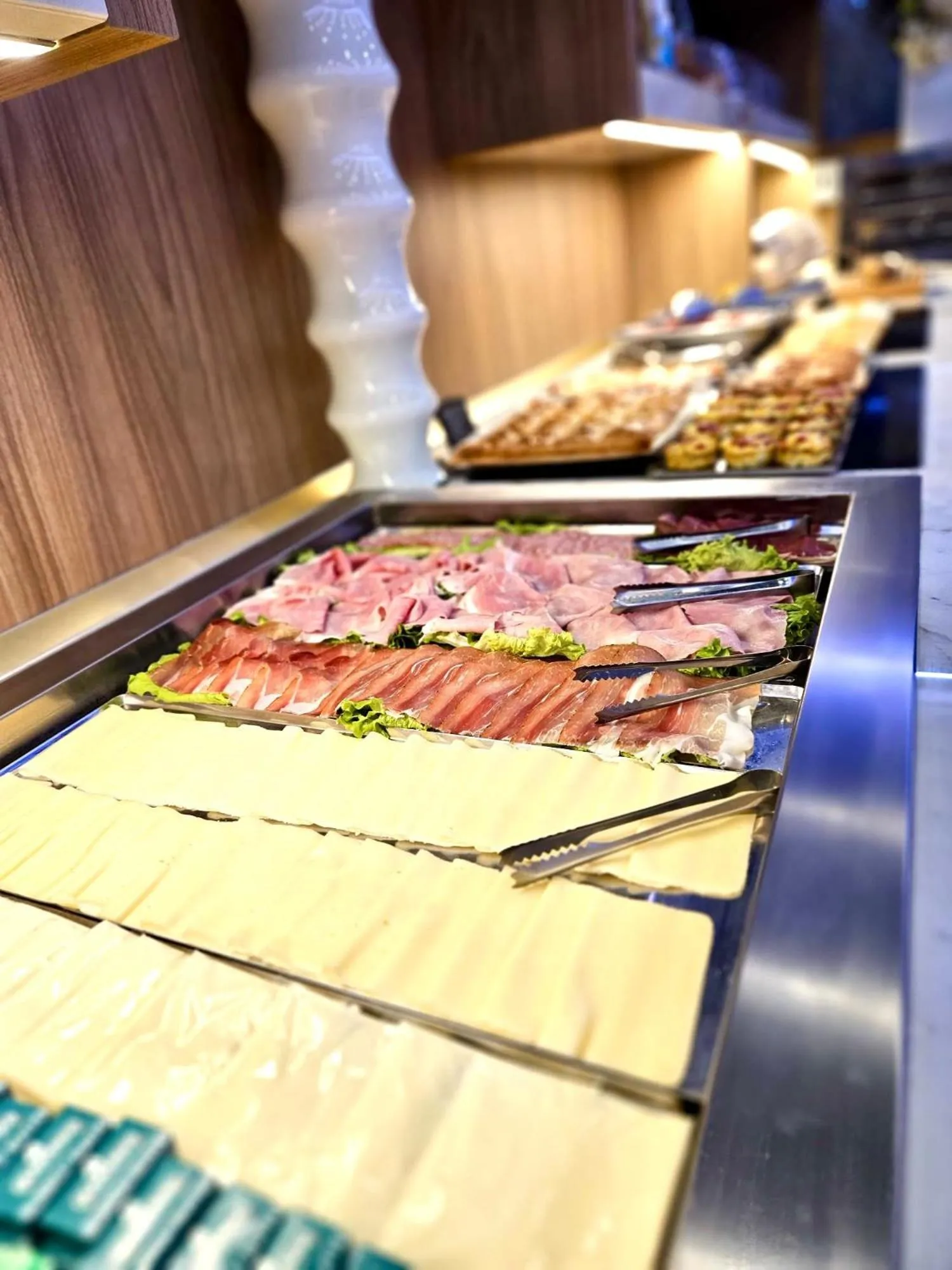 Breakfast in Canova Hotel