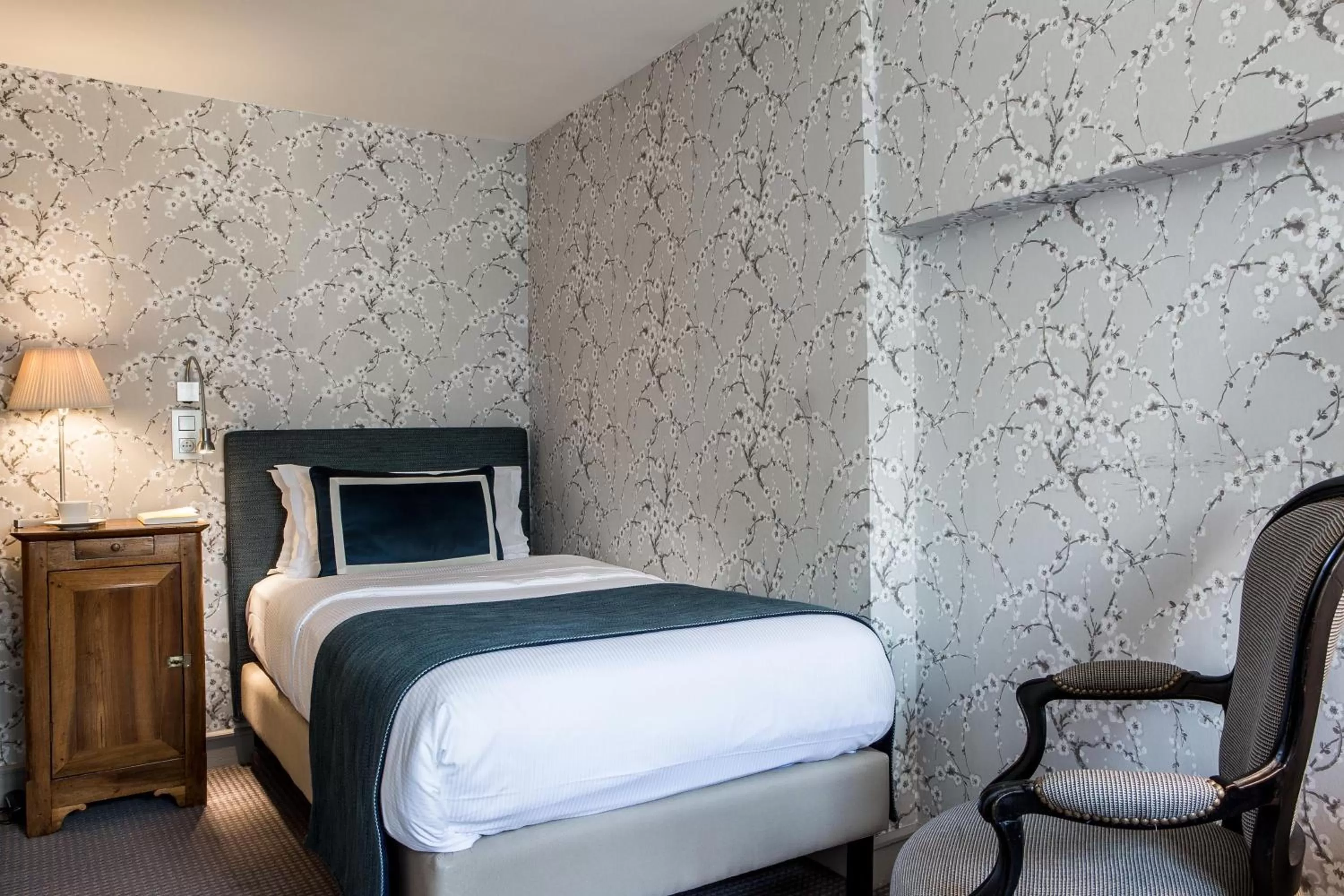 Single Room - single occupancy in Hôtel Parc Saint-Séverin - Esprit de France