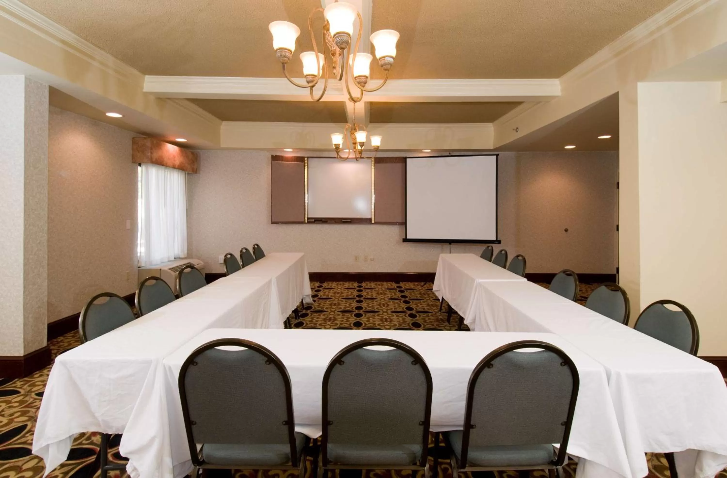 Meeting/conference room in Hampton Inn Atlanta/Peachtree City