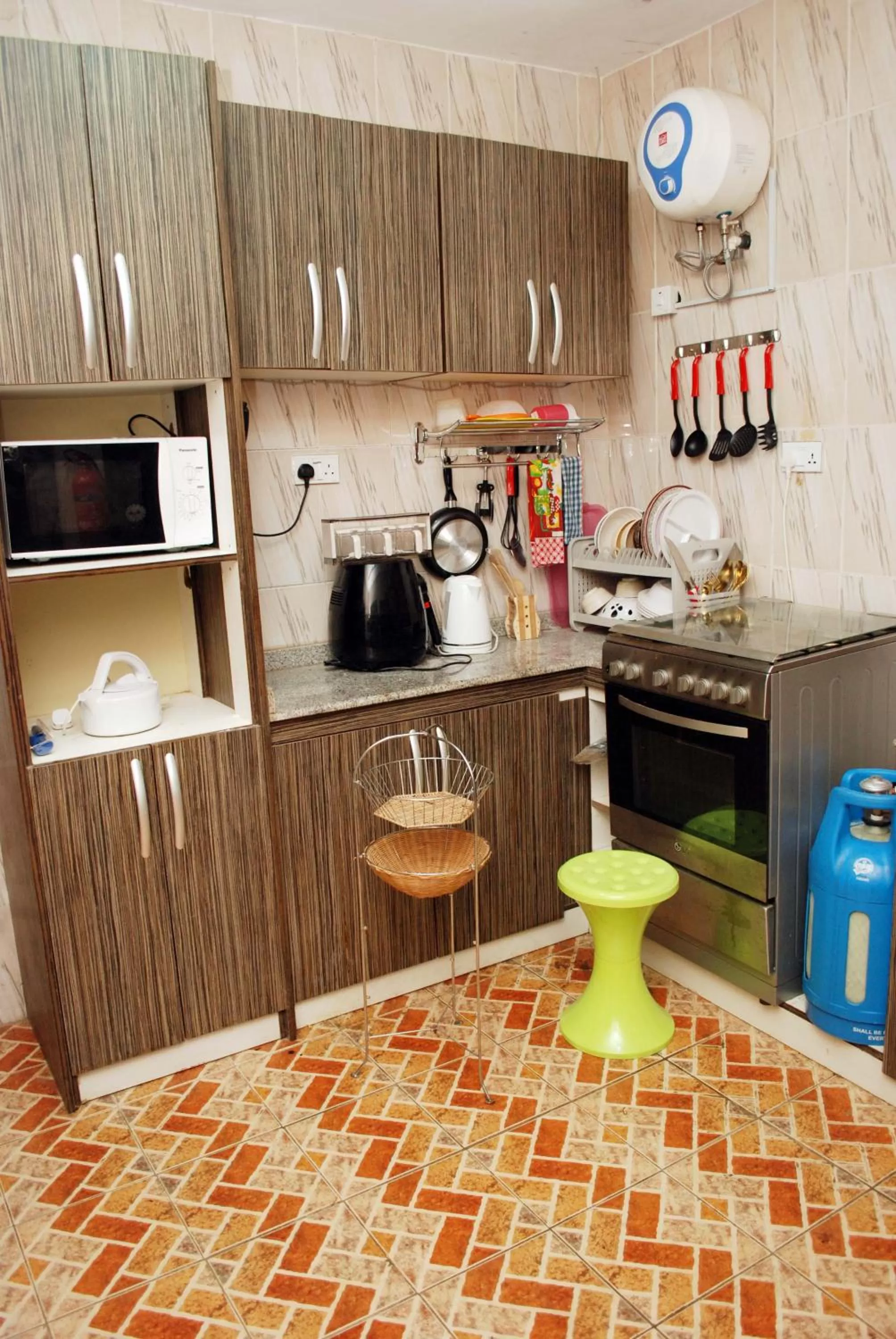 Kitchen or kitchenette in Health Plaza Abuja