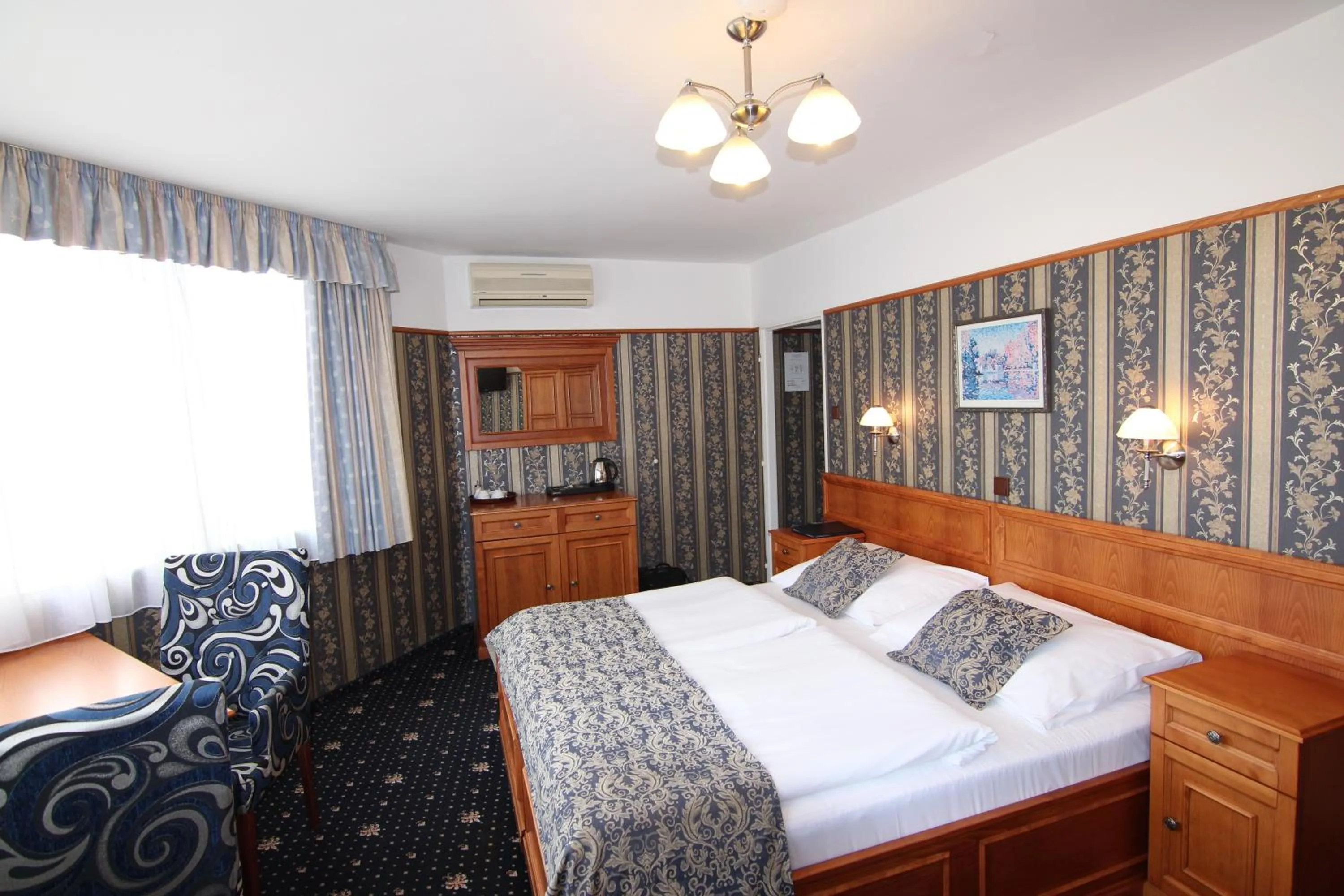 Bedroom, Bed in Old Prague Hotel