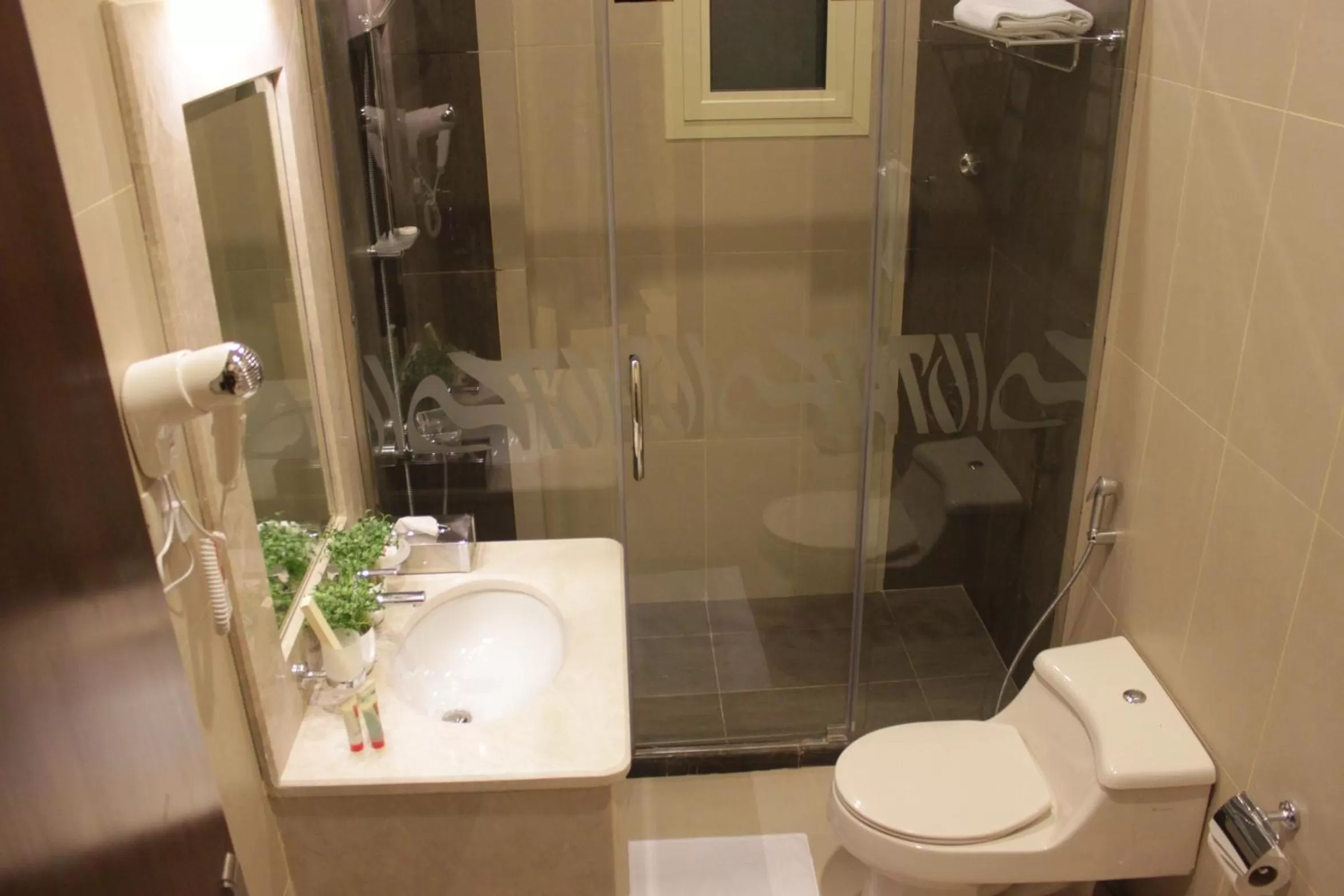 Bathroom in Mandarin Alshamal Hotel Apartments