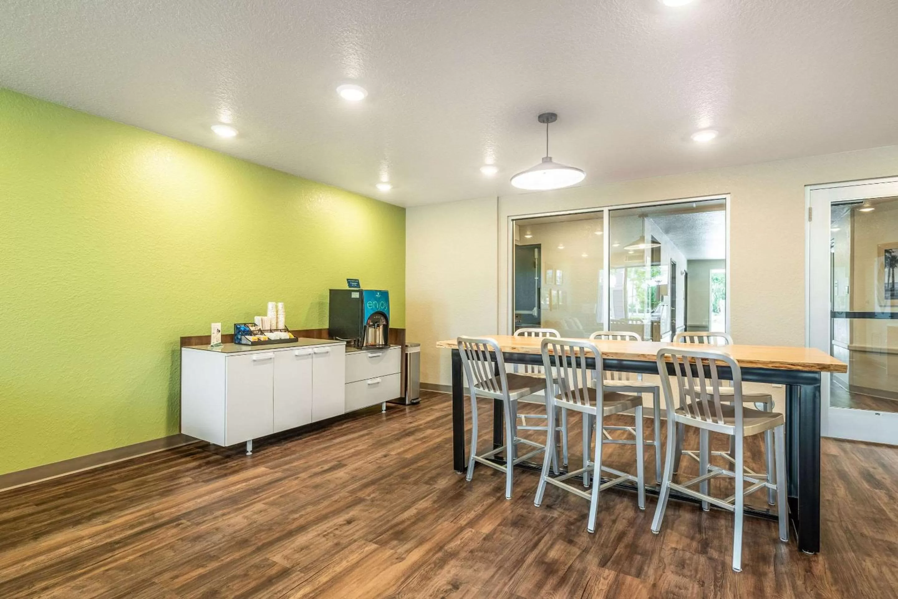 Lobby or reception in WoodSpring Suites Sanford North I-4 Orlando Area