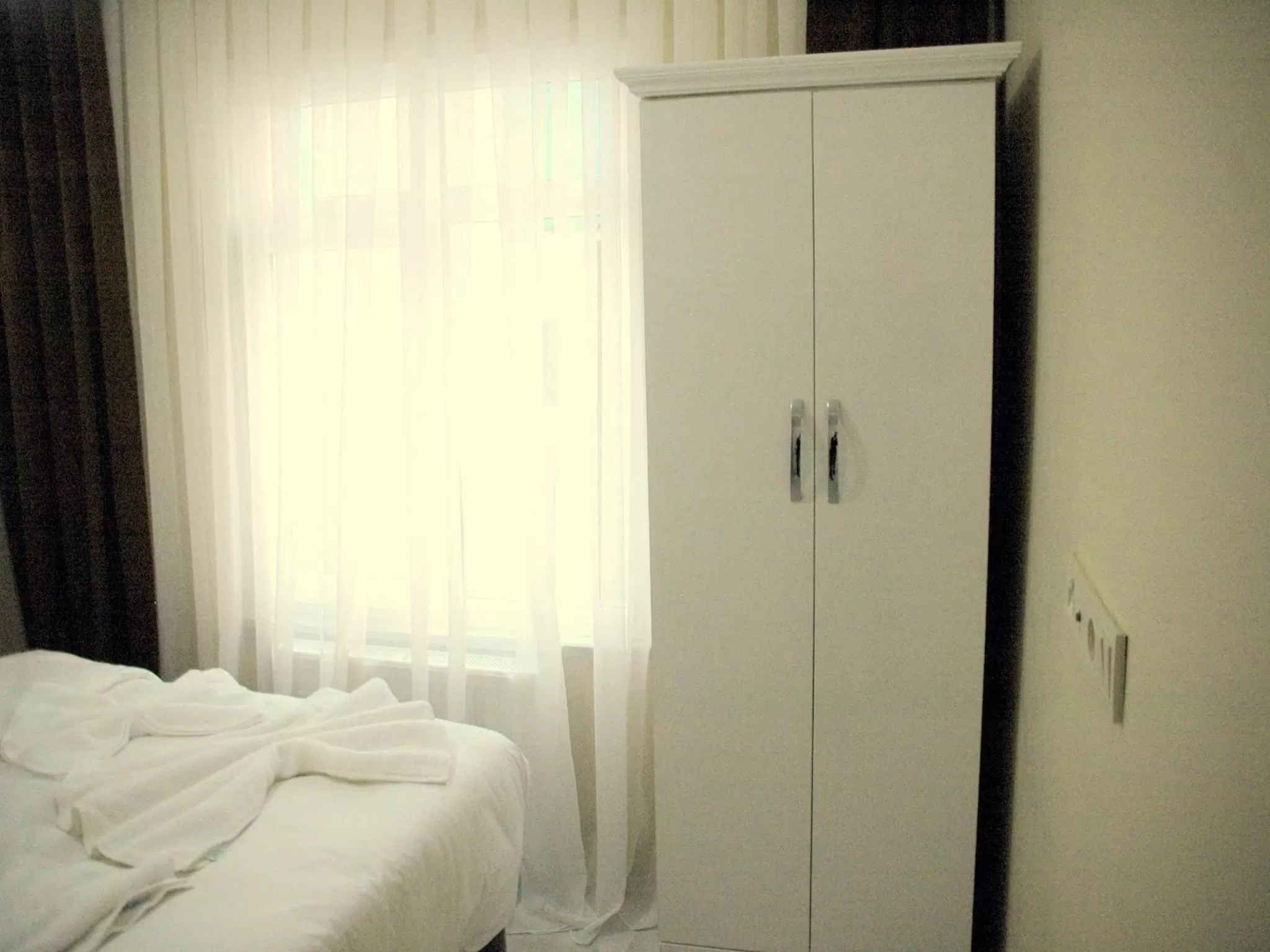 Decorative detail, Bed in Tolga Hotel