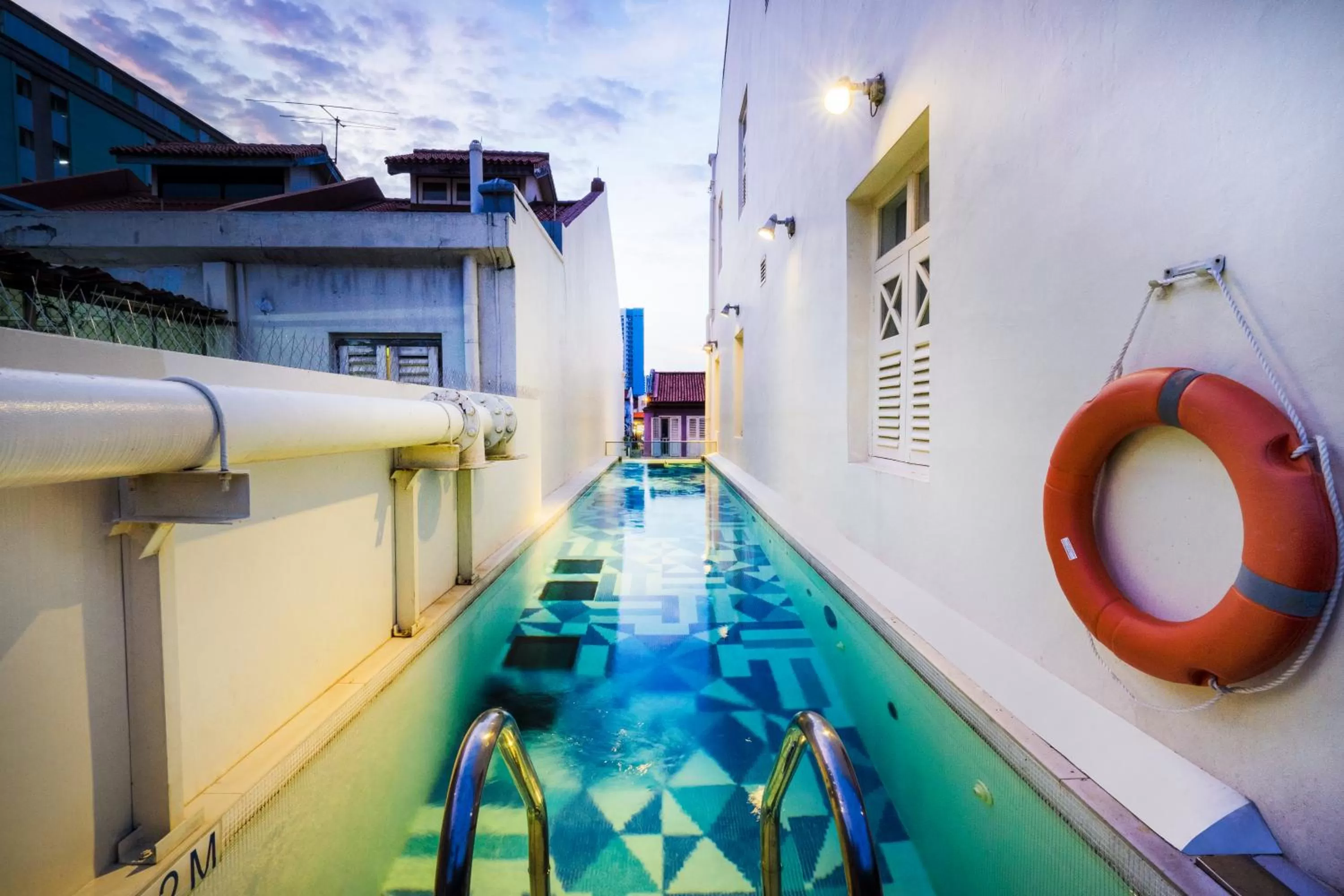 Swimming pool in The Daulat by Hotel Calmo