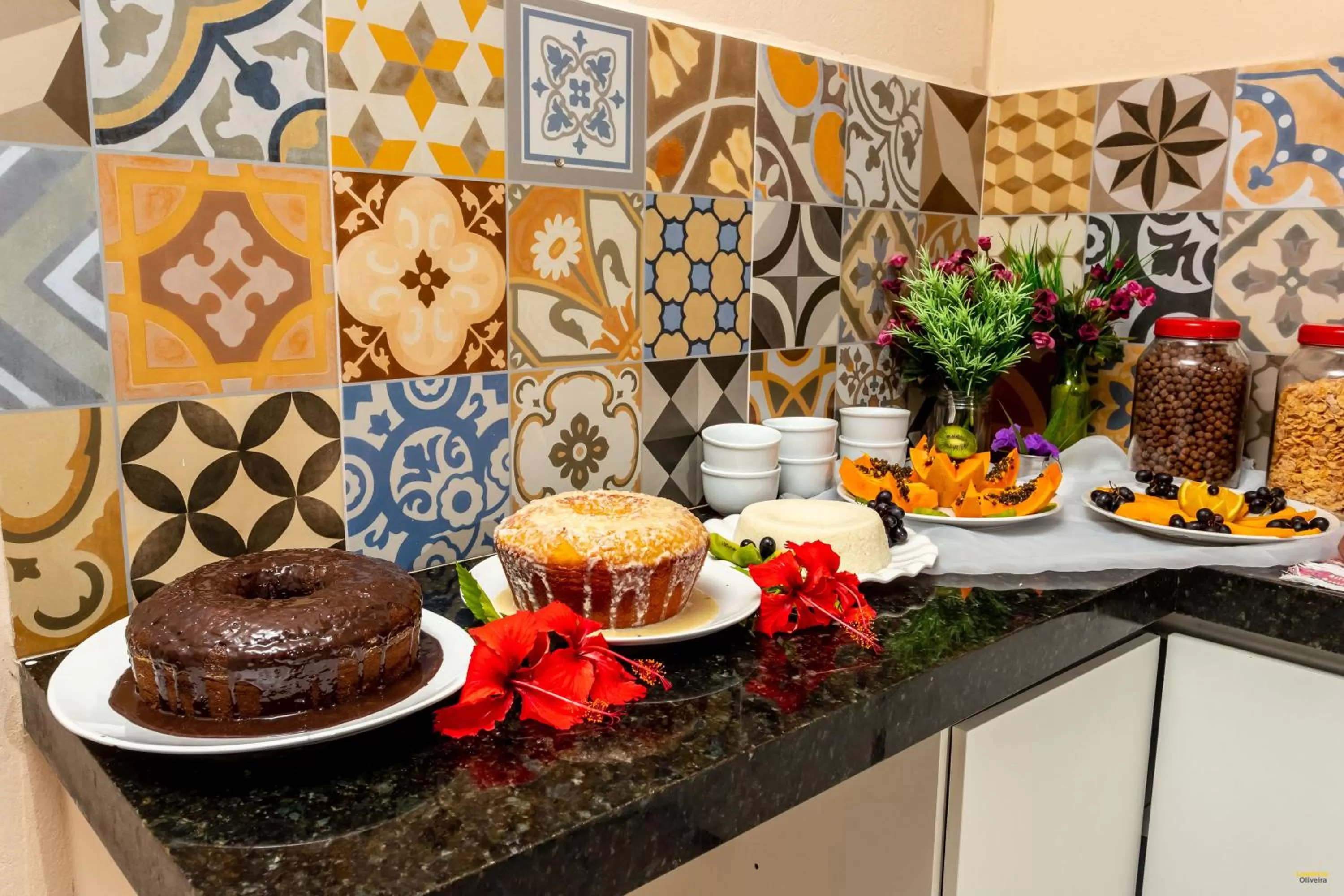 Breakfast, Food in i9 Embaú Flats & Suites