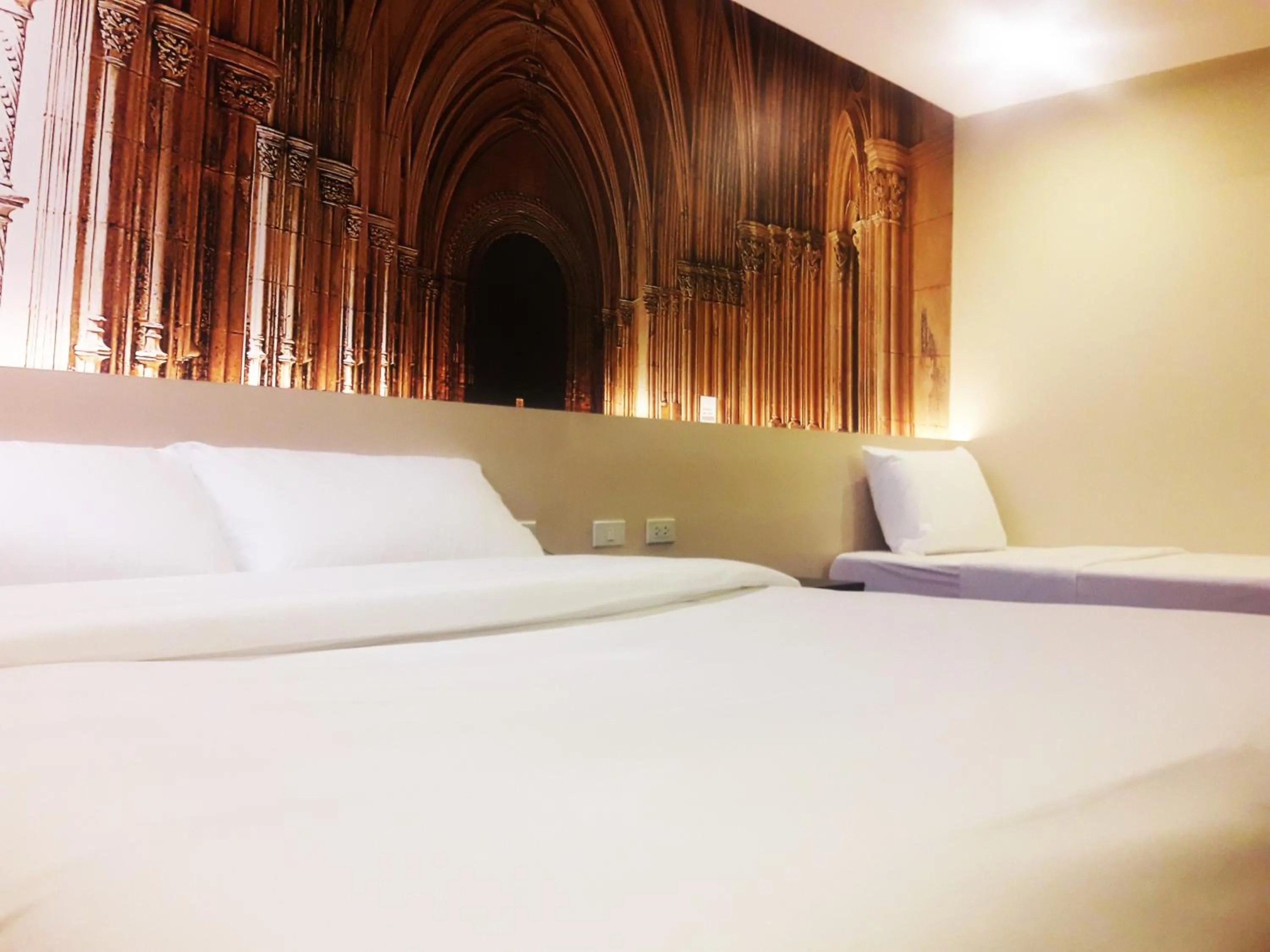 Bed in Sugbutel Family Hotel Cebu powered by Cocotel