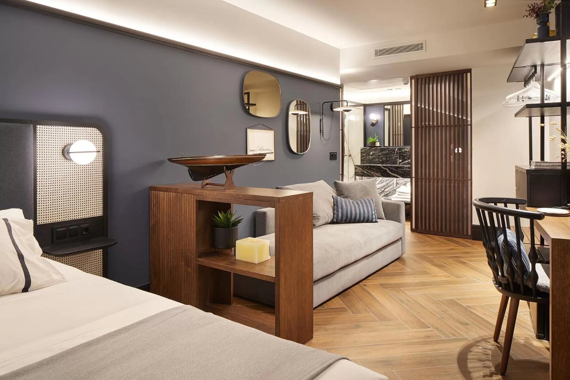 Photo of the whole room, Bed in Hotel SANSEbay