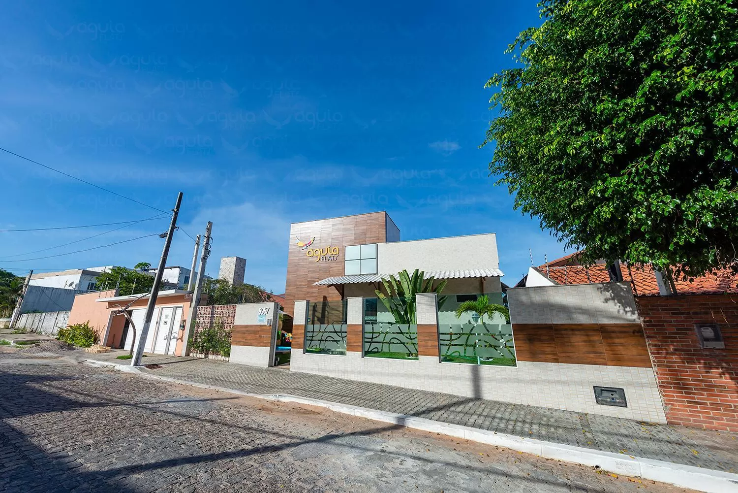 Property Building in Águia Flats Pousada