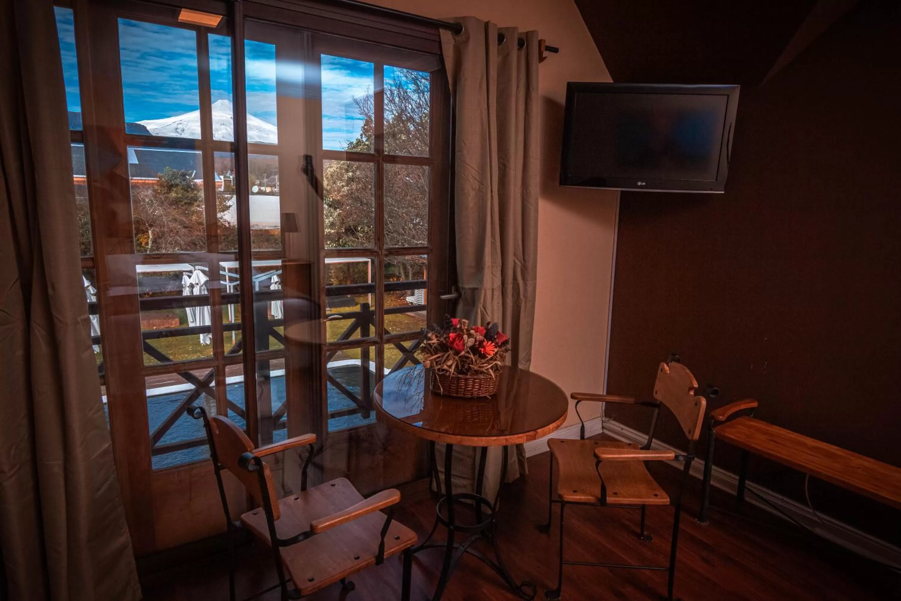 TV and multimedia in Hotel Inti Kuyen Plaza