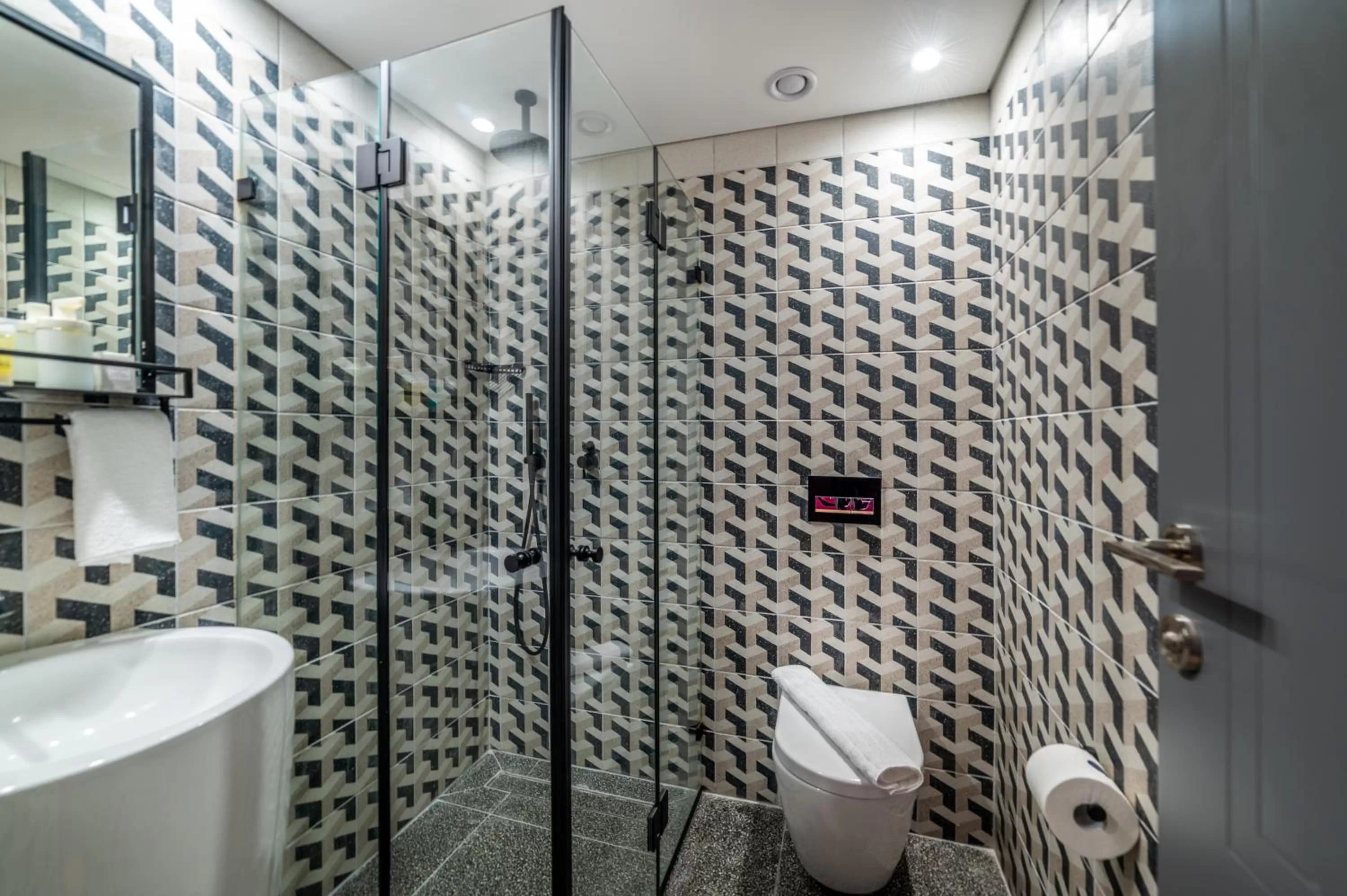 Bathroom in Stay Inn Hotel Jerusalem