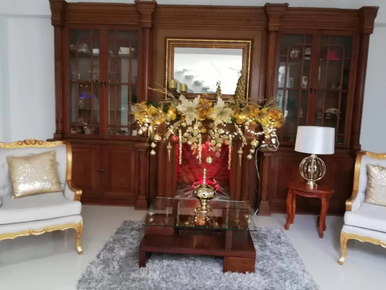 On-site shops, Seating Area in Hotel Cafe Plaza