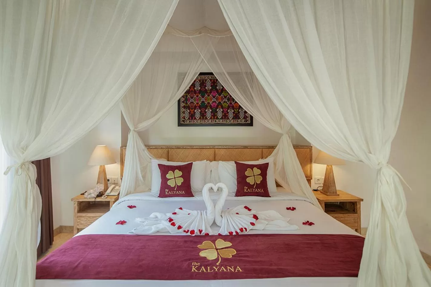 Bathroom, Bed in The Kalyana Ubud Resort