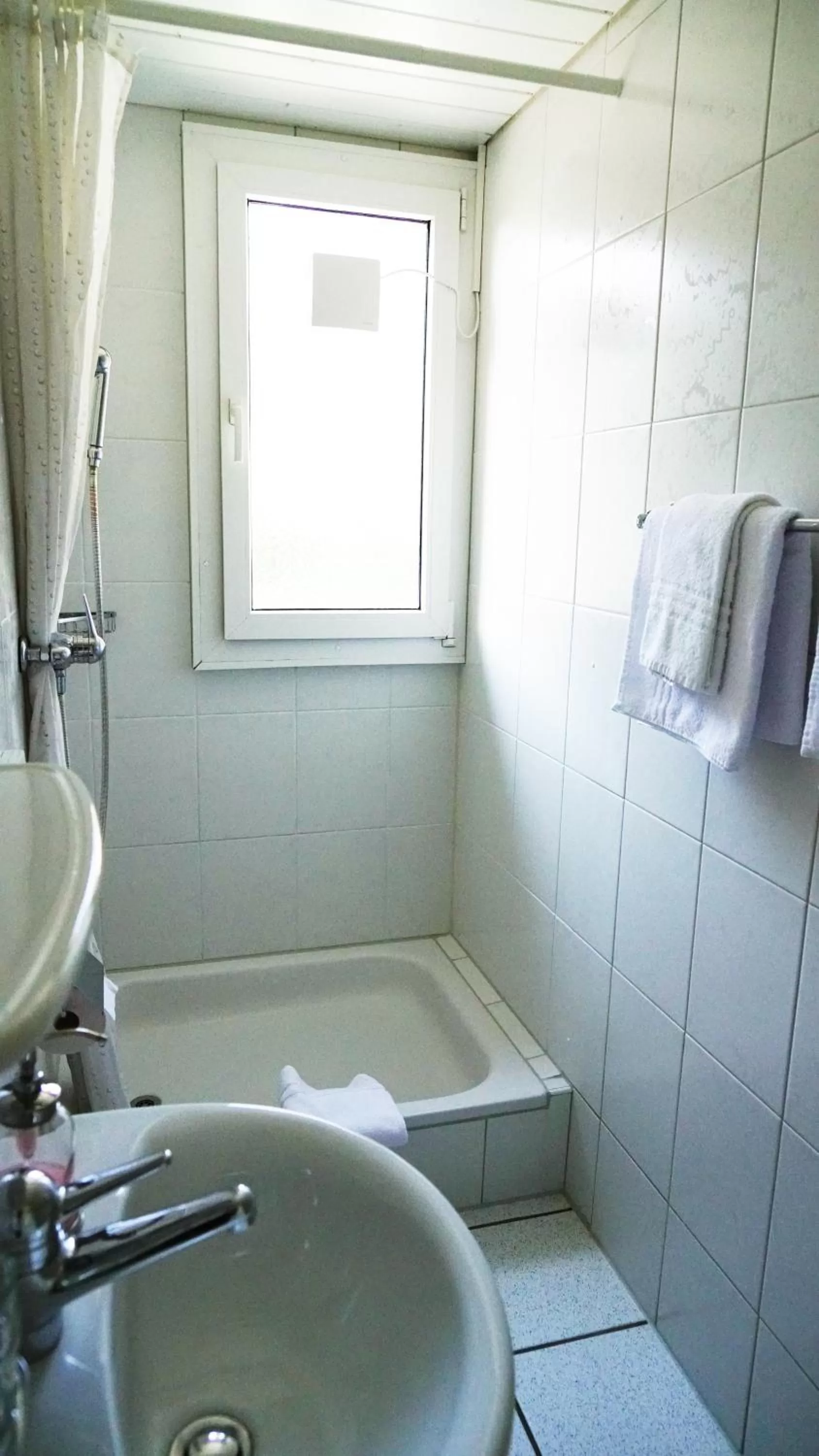 Bathroom in Adventure Guesthouse Interlaken