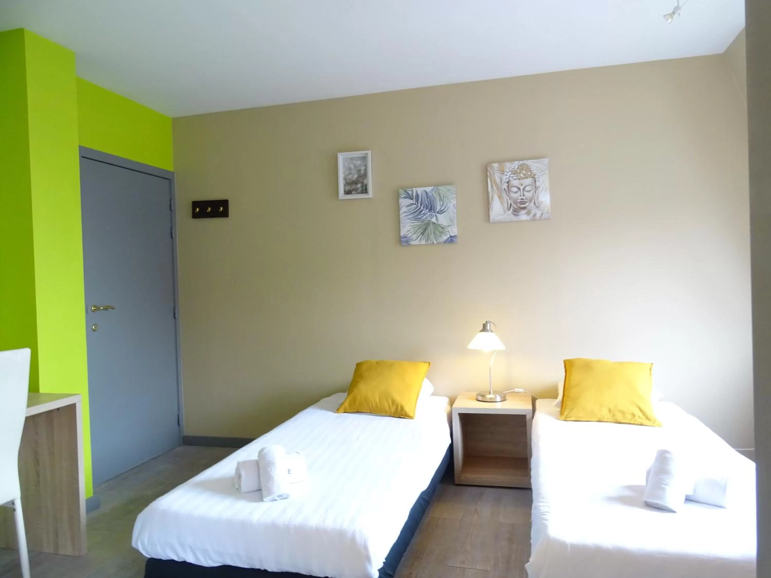 Bed in Value Stay Blankenberge