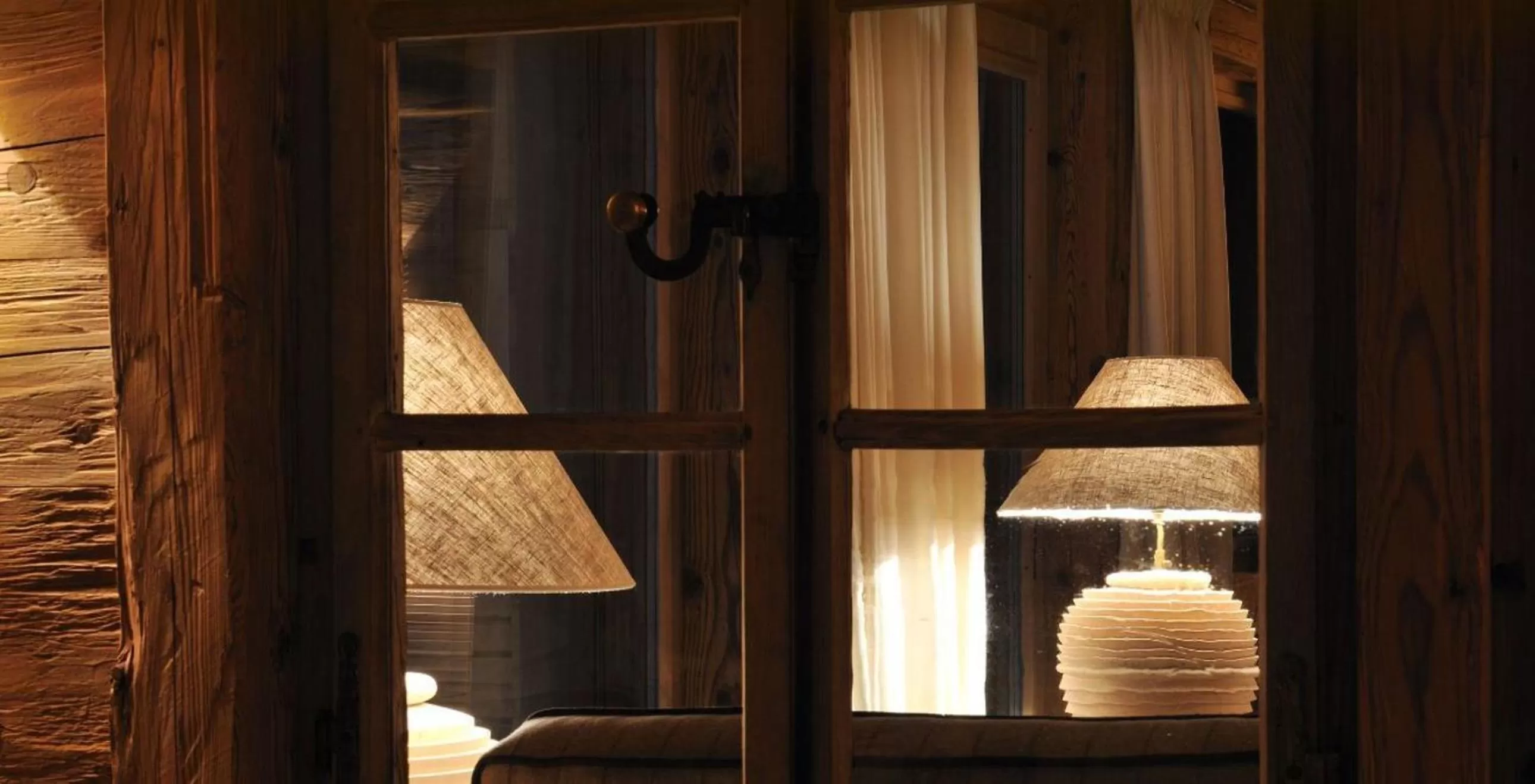 Decorative detail in Hotel des Alpes Superieur