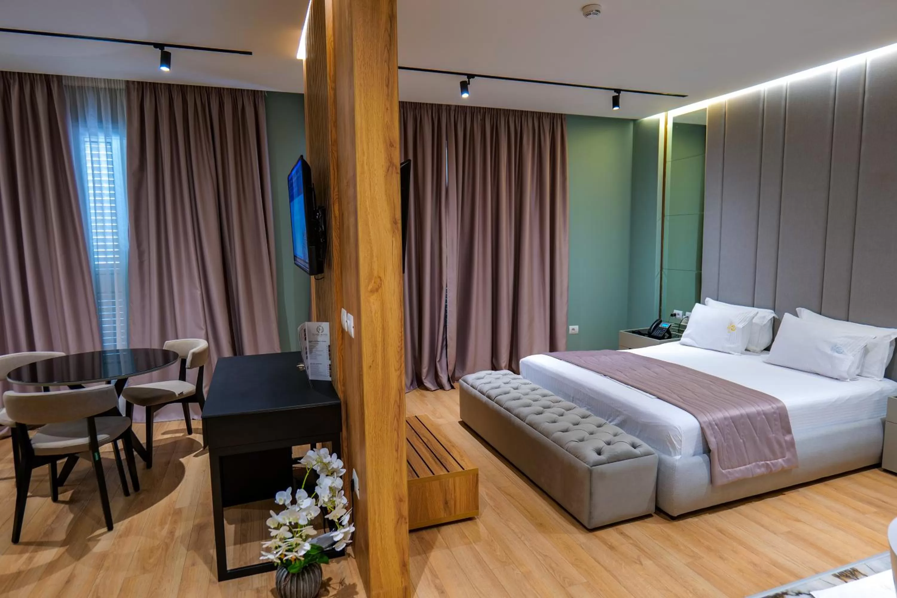 Photo of the whole room, Bed in LORD Hotel