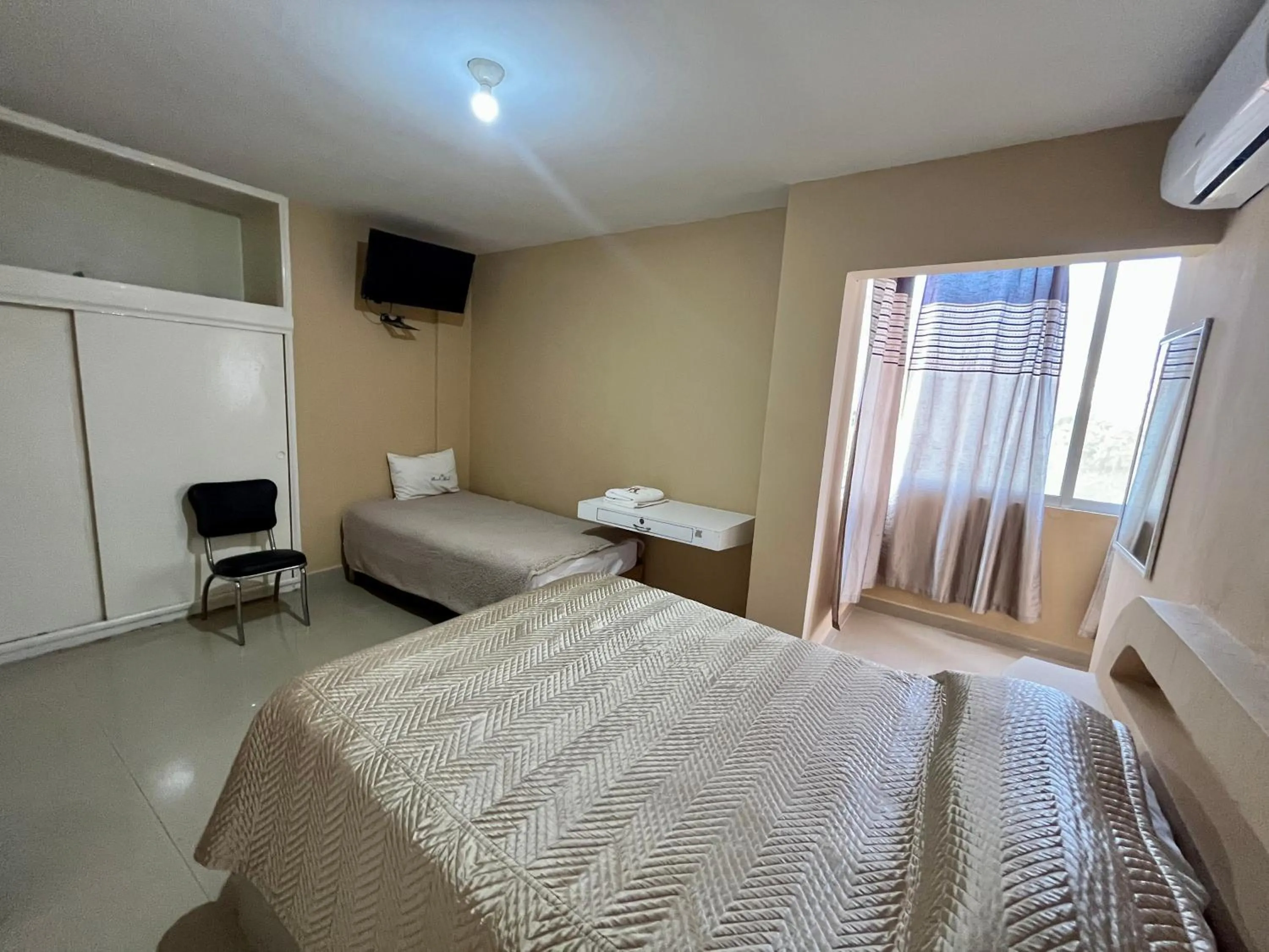 Bedroom in OYO Hotel Puerto Real Coatzacoalcos