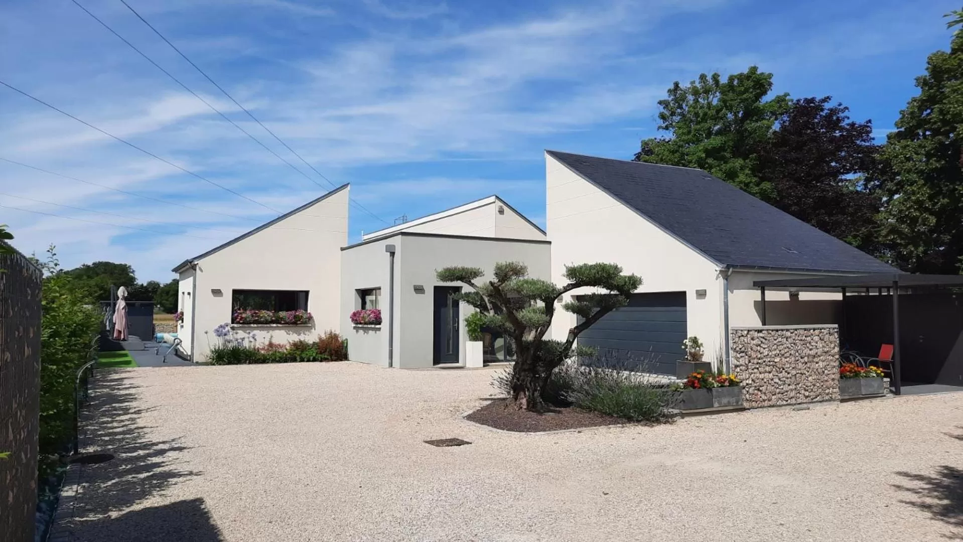 Property building in Les Gabions
