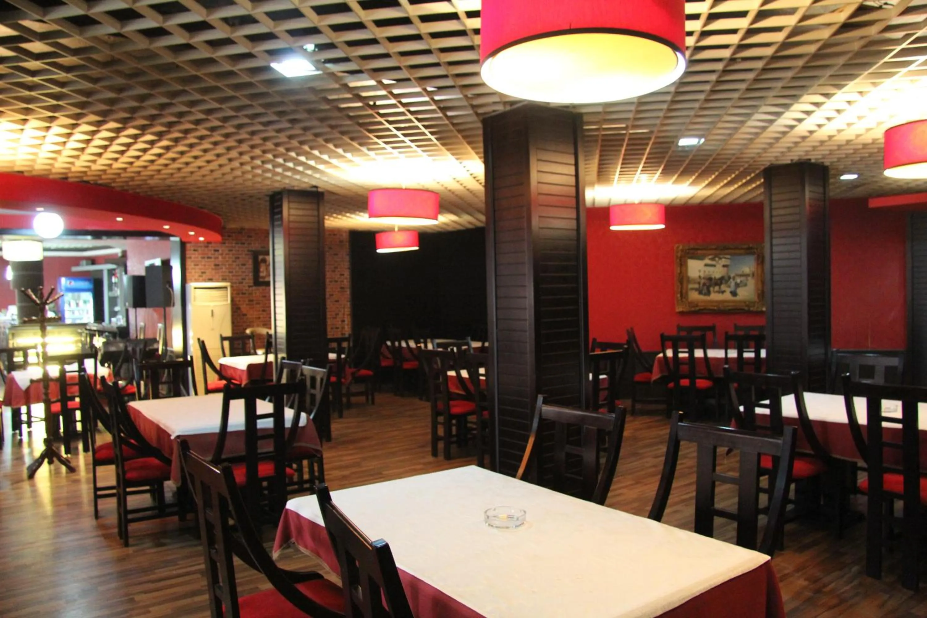 Restaurant/places to eat in Hotel Argenti