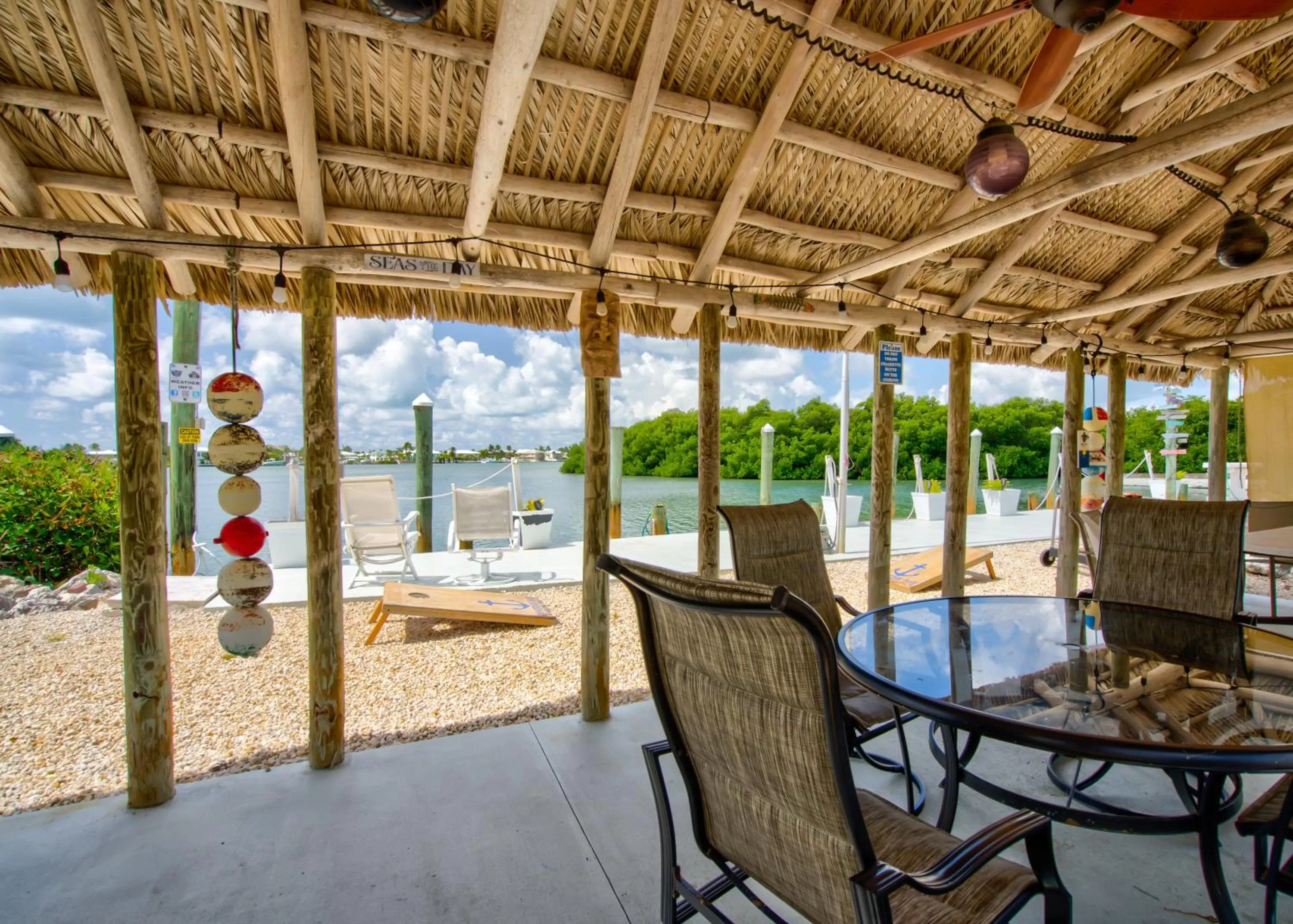 Natural landscape in Bonefish Bay Motel