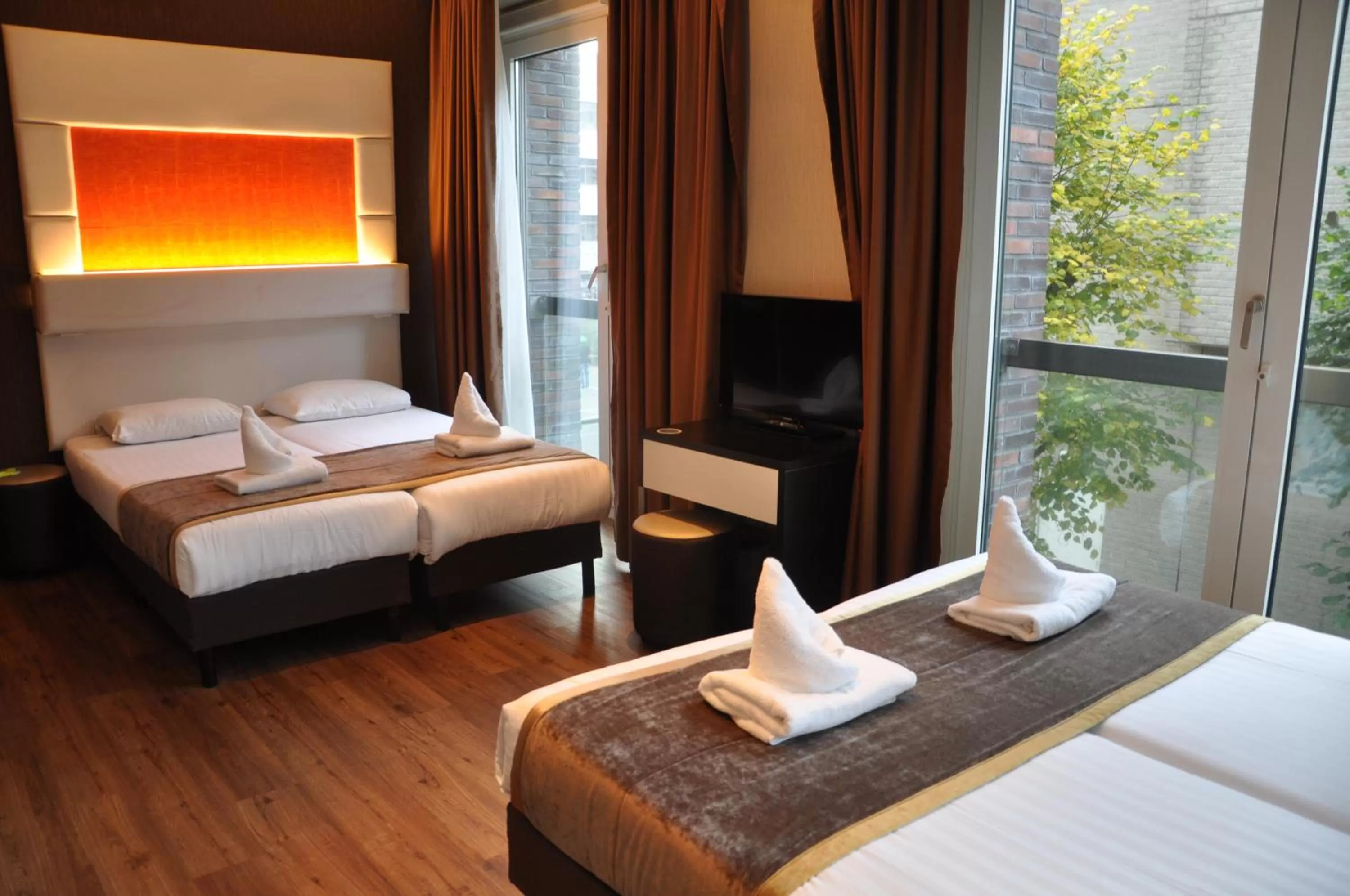 Bedroom, Bed in Hotel Mosaic City Centre