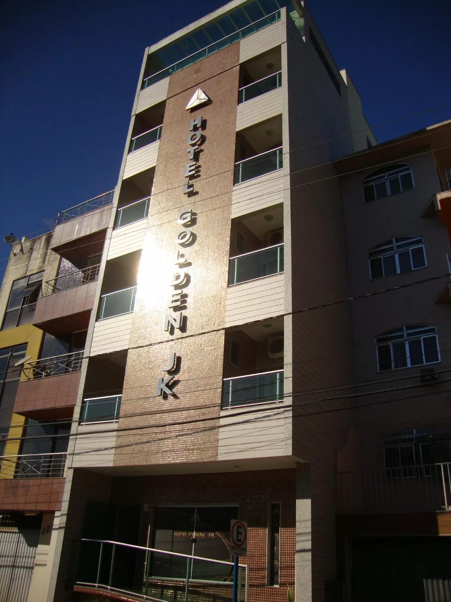 Facade/entrance, Property Building in Hotel Golden JK