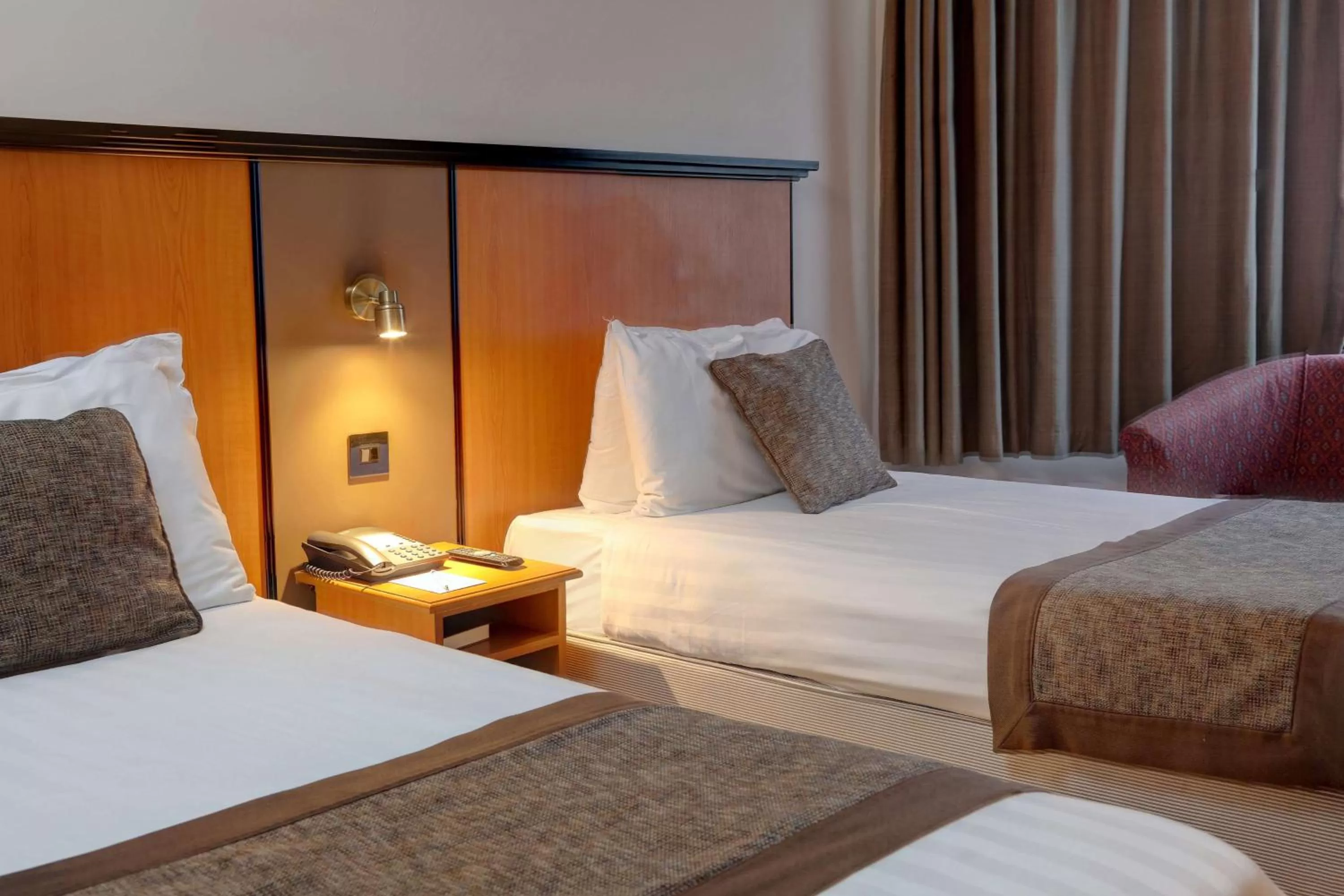 Photo of the whole room, Bed in Best Western Corona Hotel