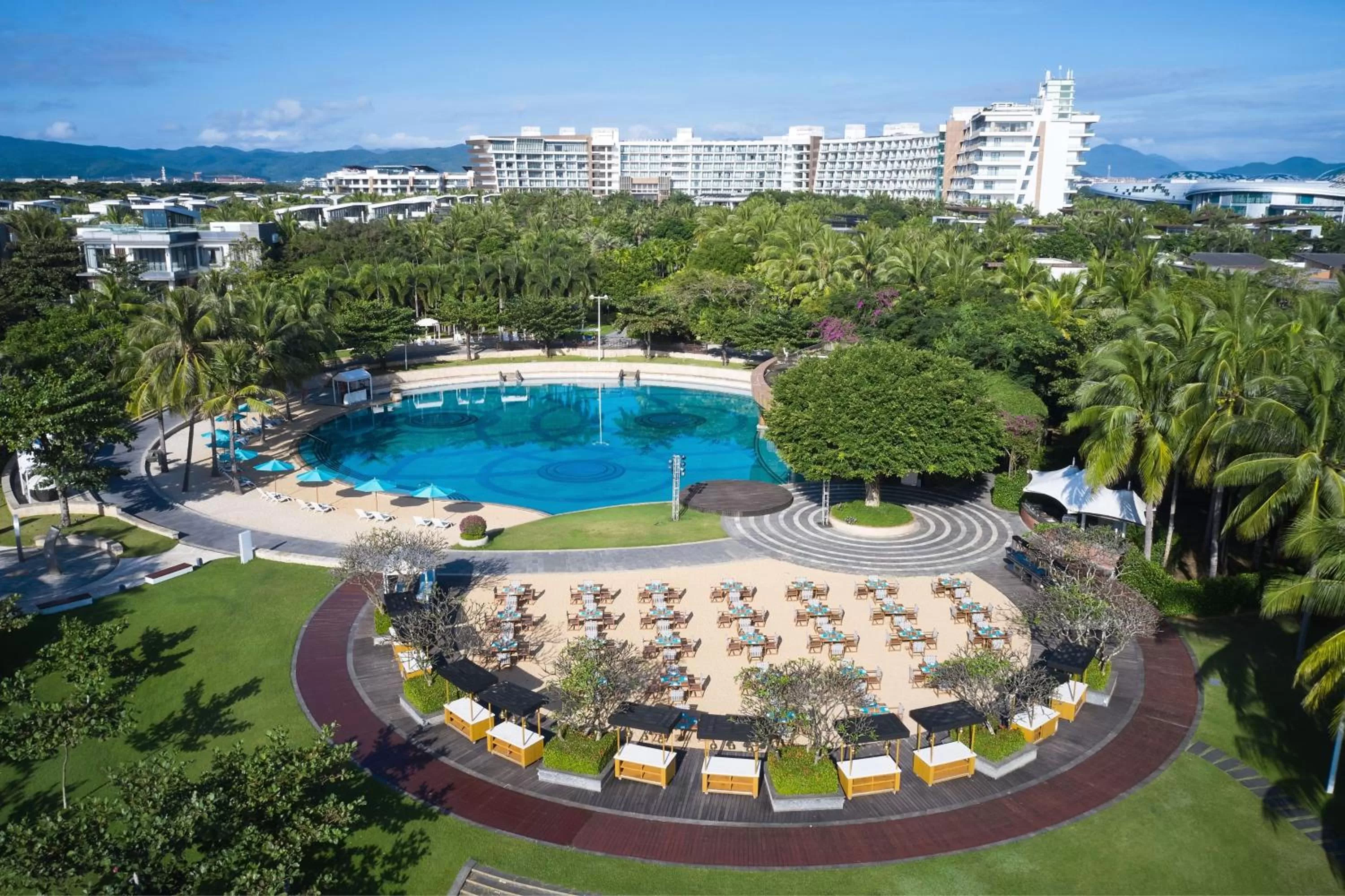Swimming pool in The Westin Sanya Haitang Bay Resort