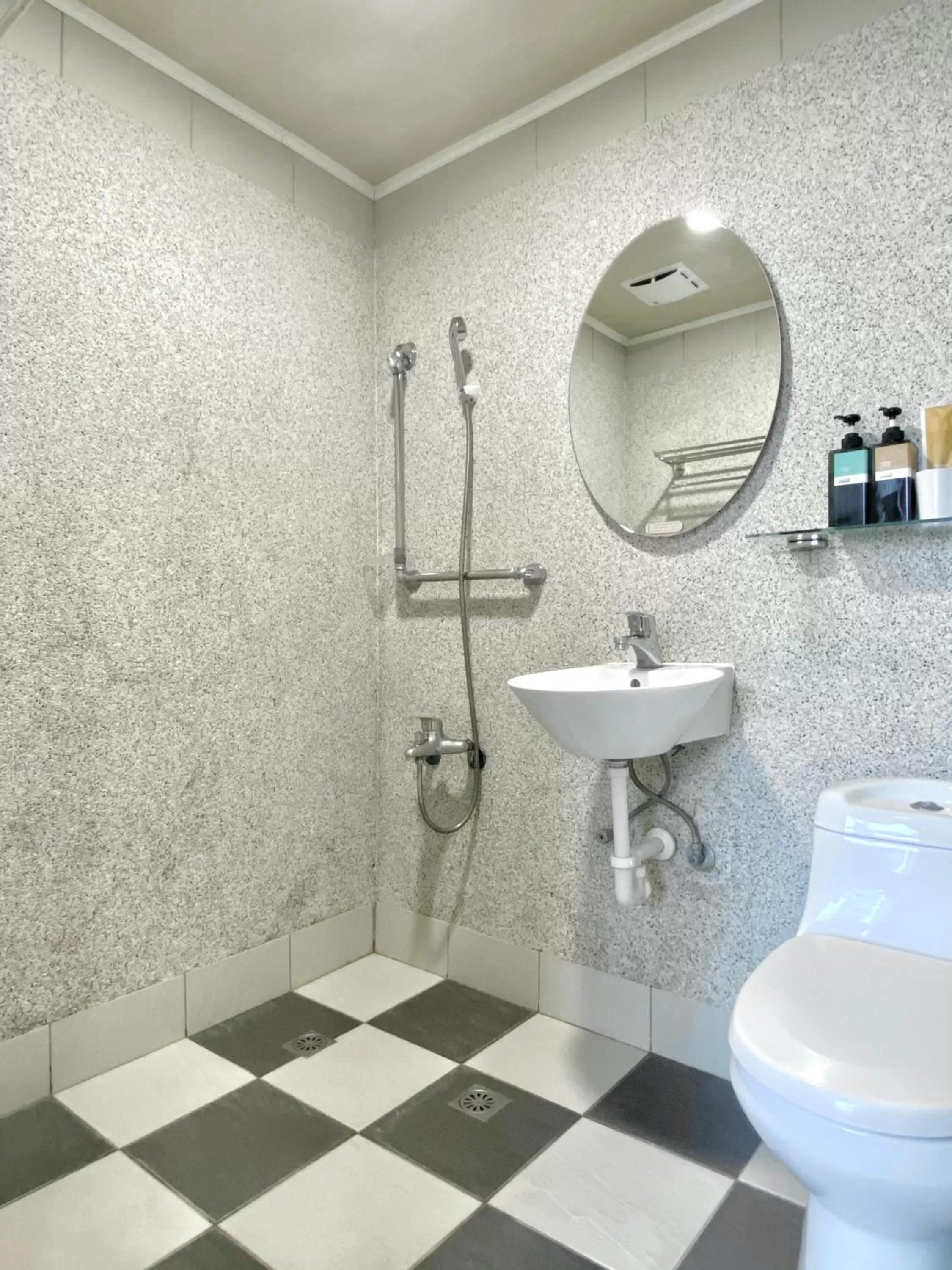 Raise Hotel Taichung