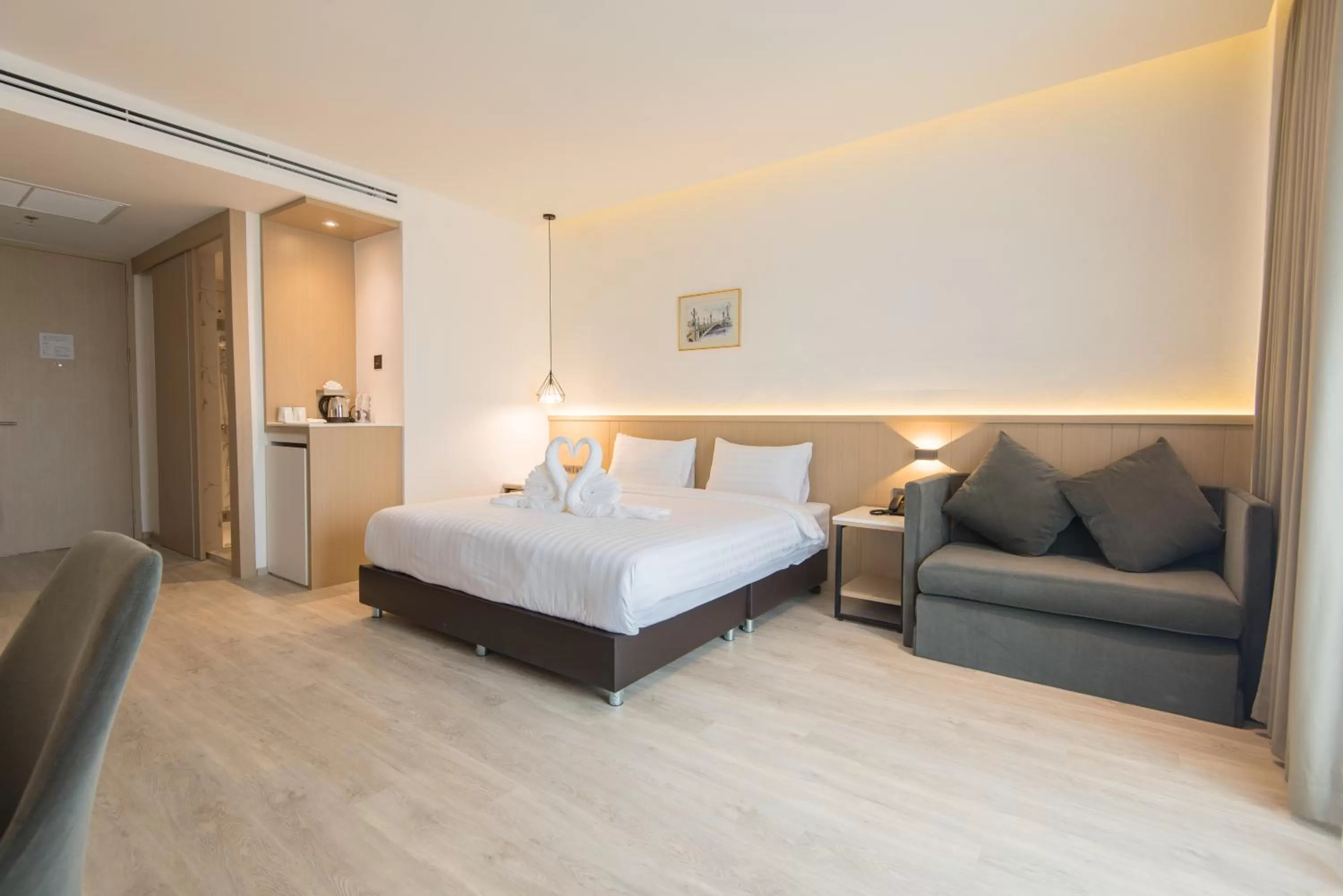 Bed in Madison Bangkok Hotel