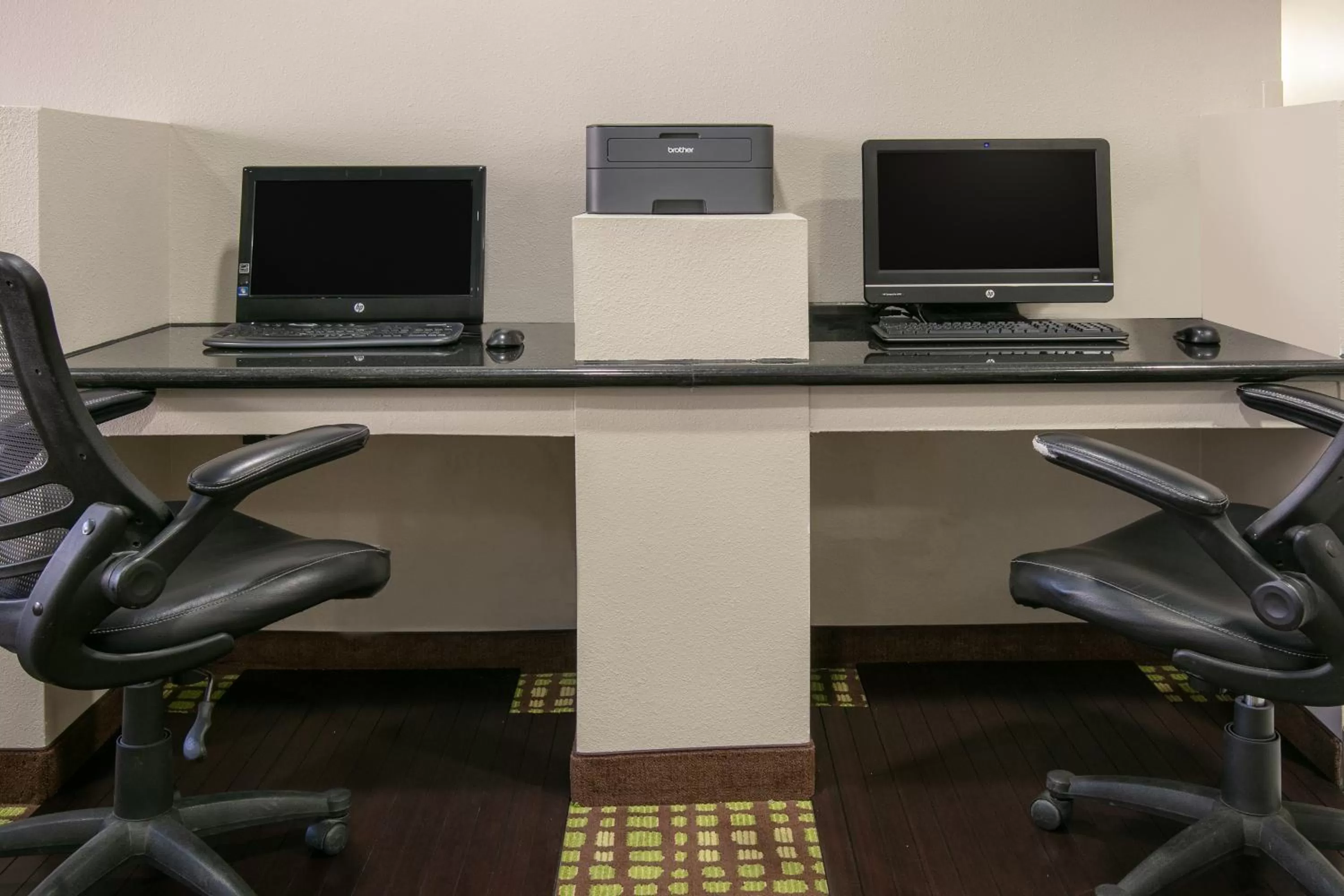 Business facilities in Baymont by Wyndham Roswell