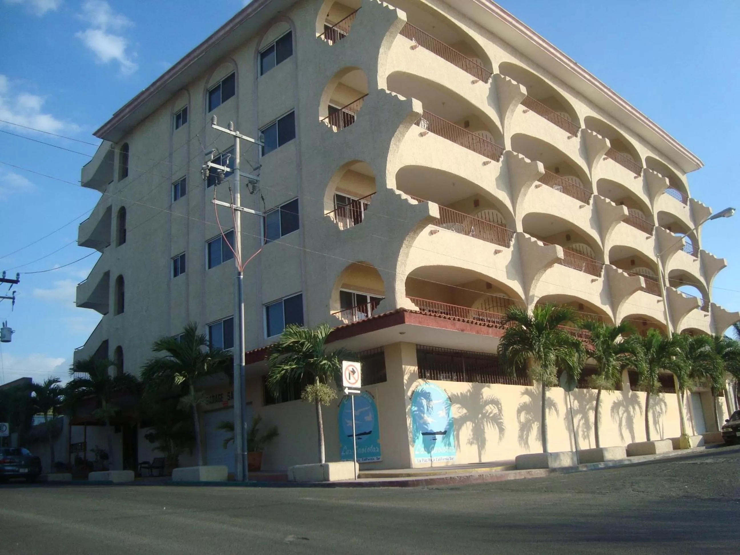 Property building in Las Gaviotas Condo-Hotel La Paz BCS