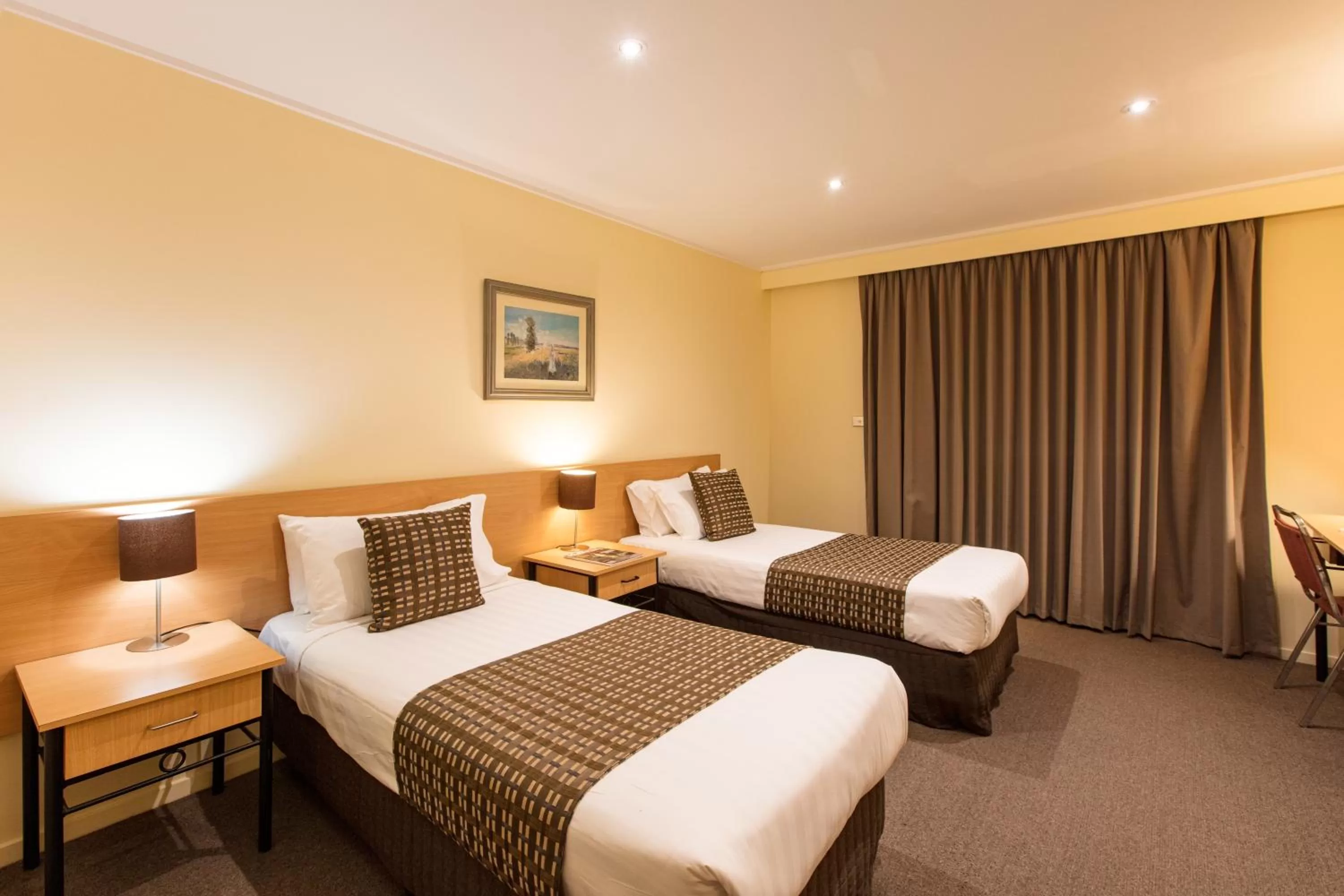 Bed in Mildura Inlander Resort