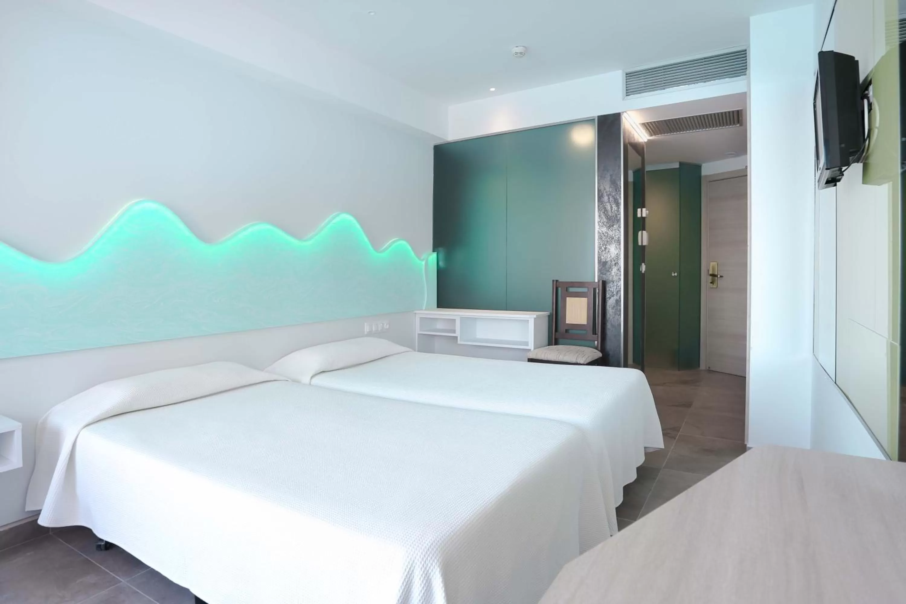 Photo of the whole room, Bed in KAKTUS Hotel Benikaktus