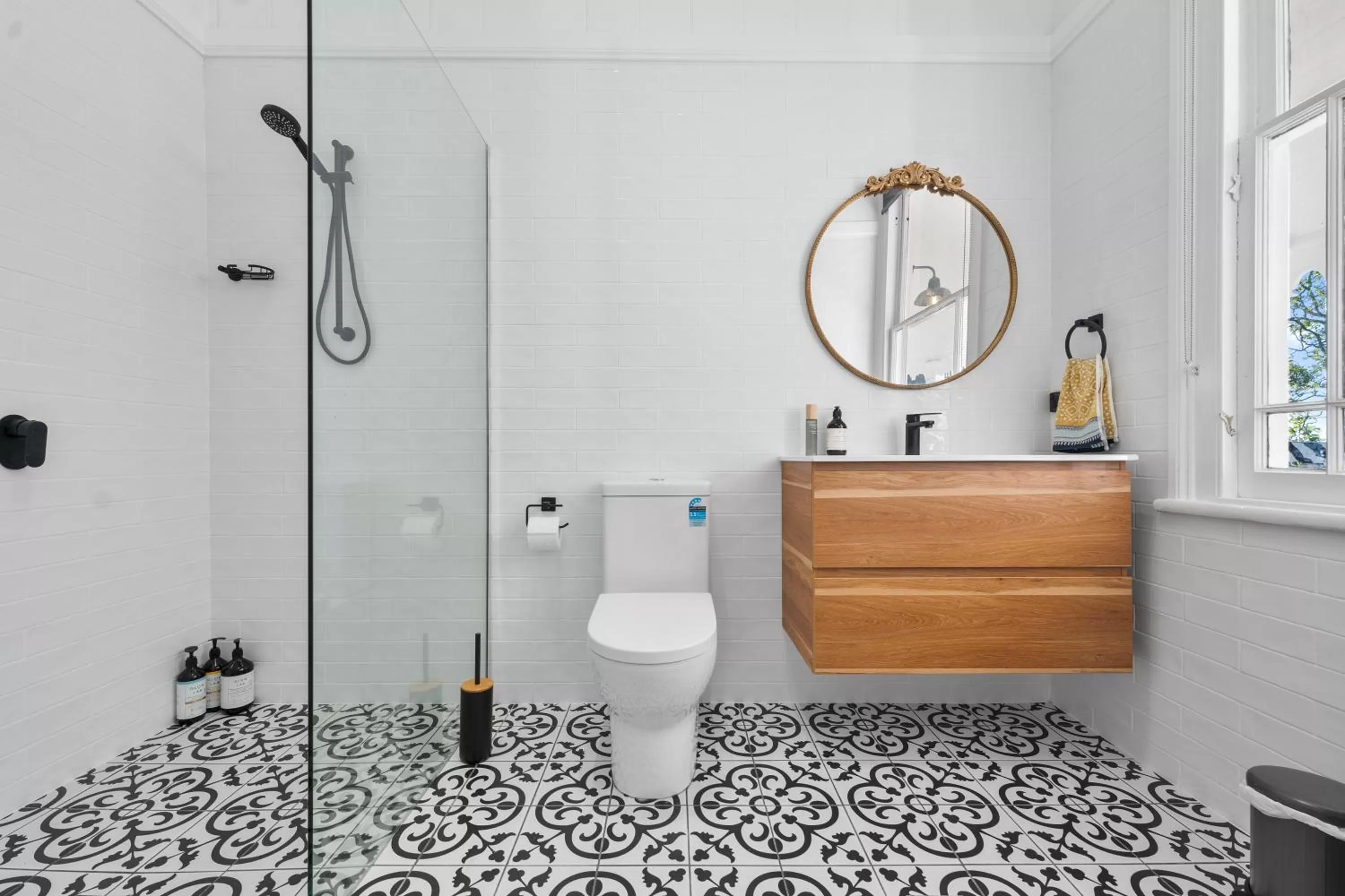 Bathroom in The Bank House Ulmarra