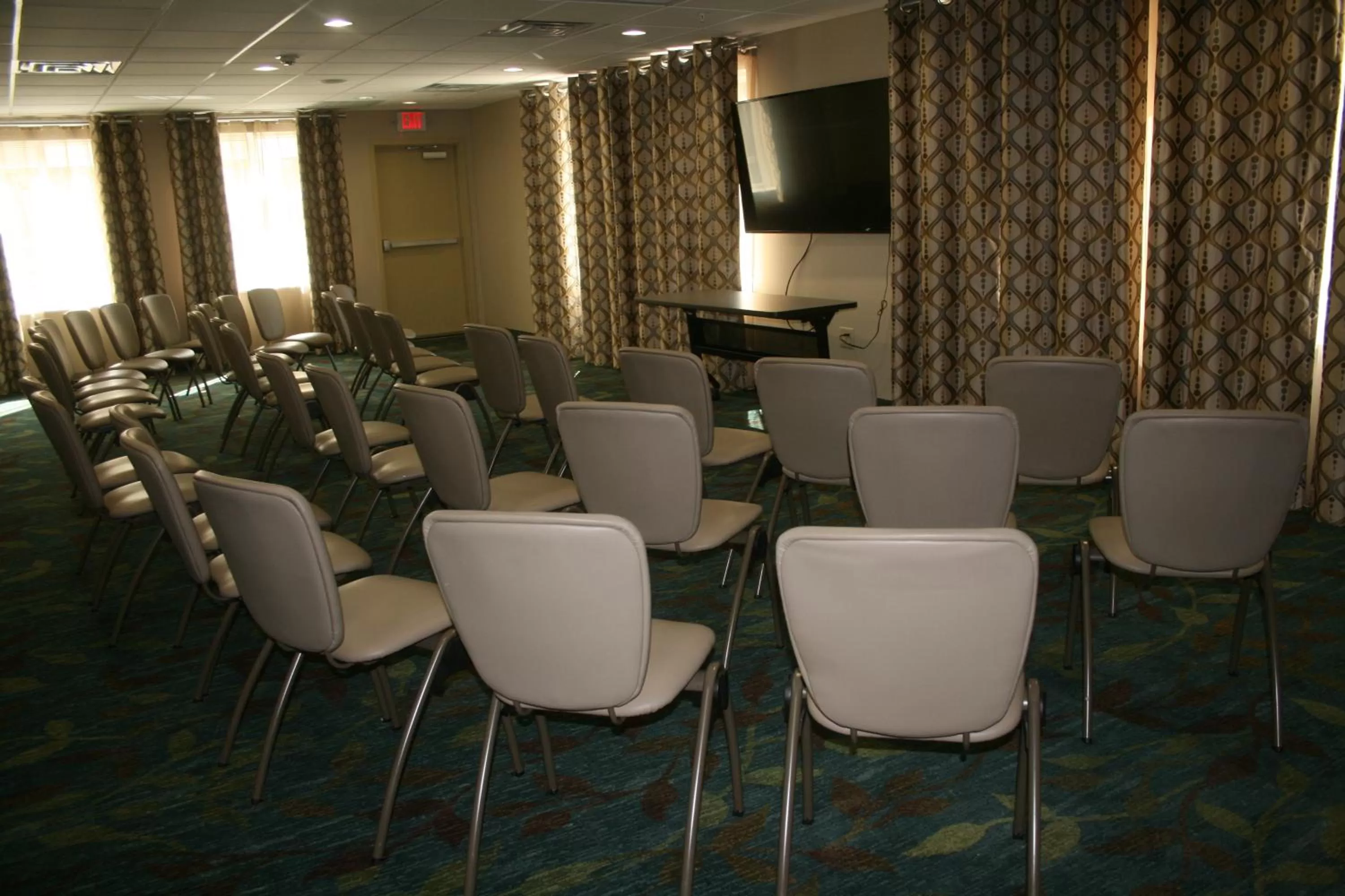 Meeting/conference room in Candlewood Suites College Station by IHG
