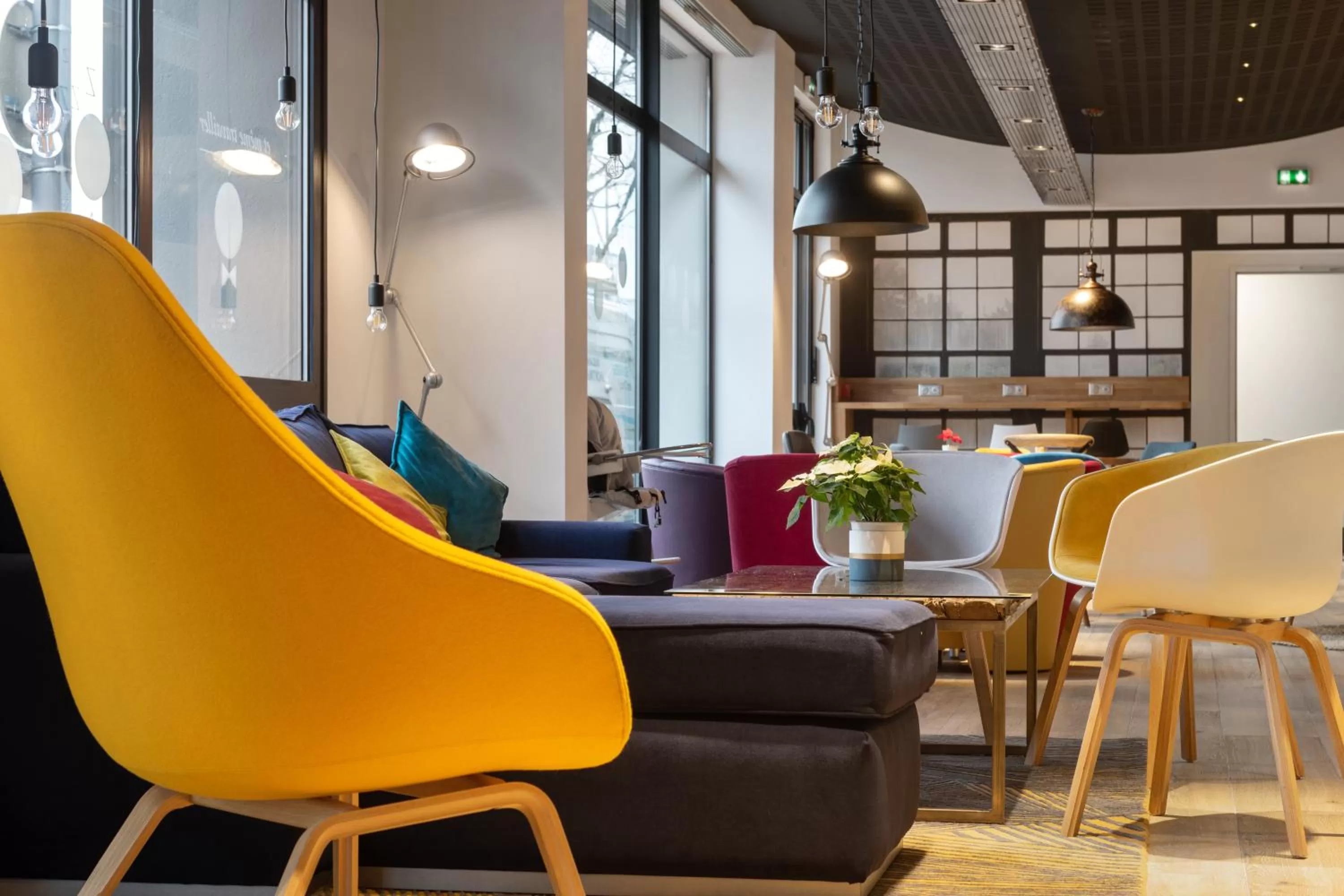 Lounge or bar in Campanile Epinal Centre - Gare