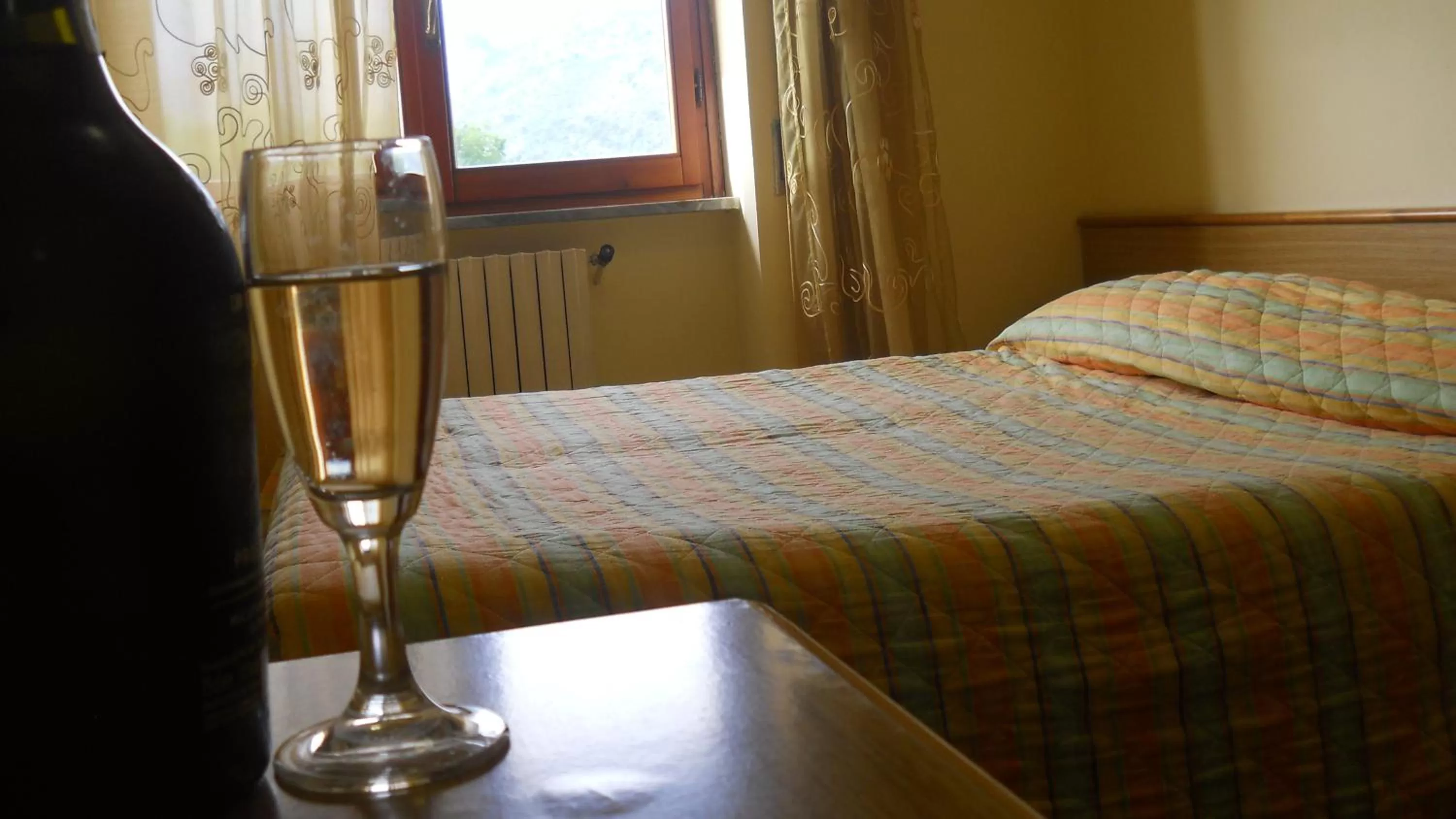 Bedroom, Bed in Hotel Diana